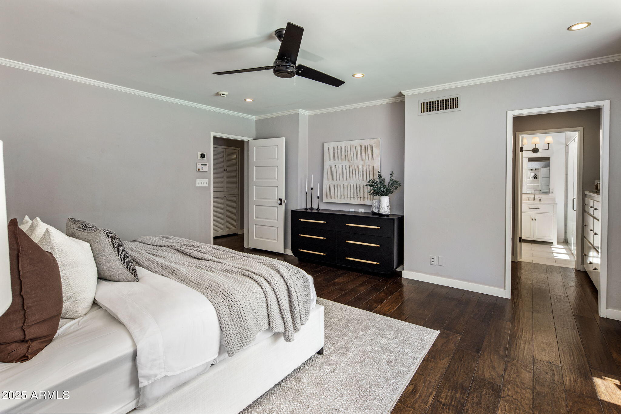 525 W Berridge Lane, Phoenix