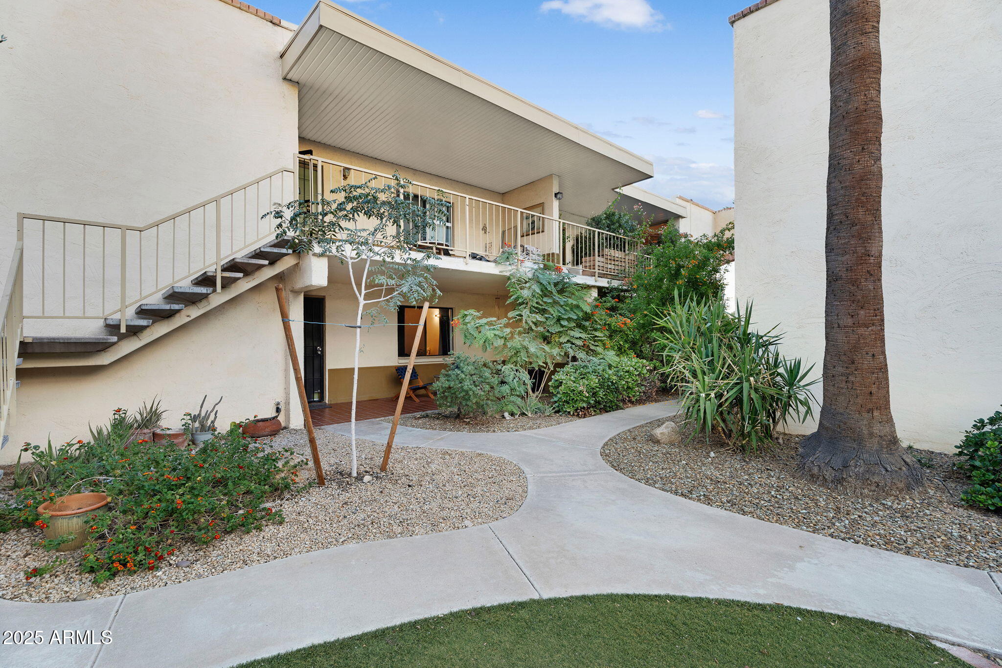 3030 E CLARENDON Avenue, 6, Phoenix Unit: 6