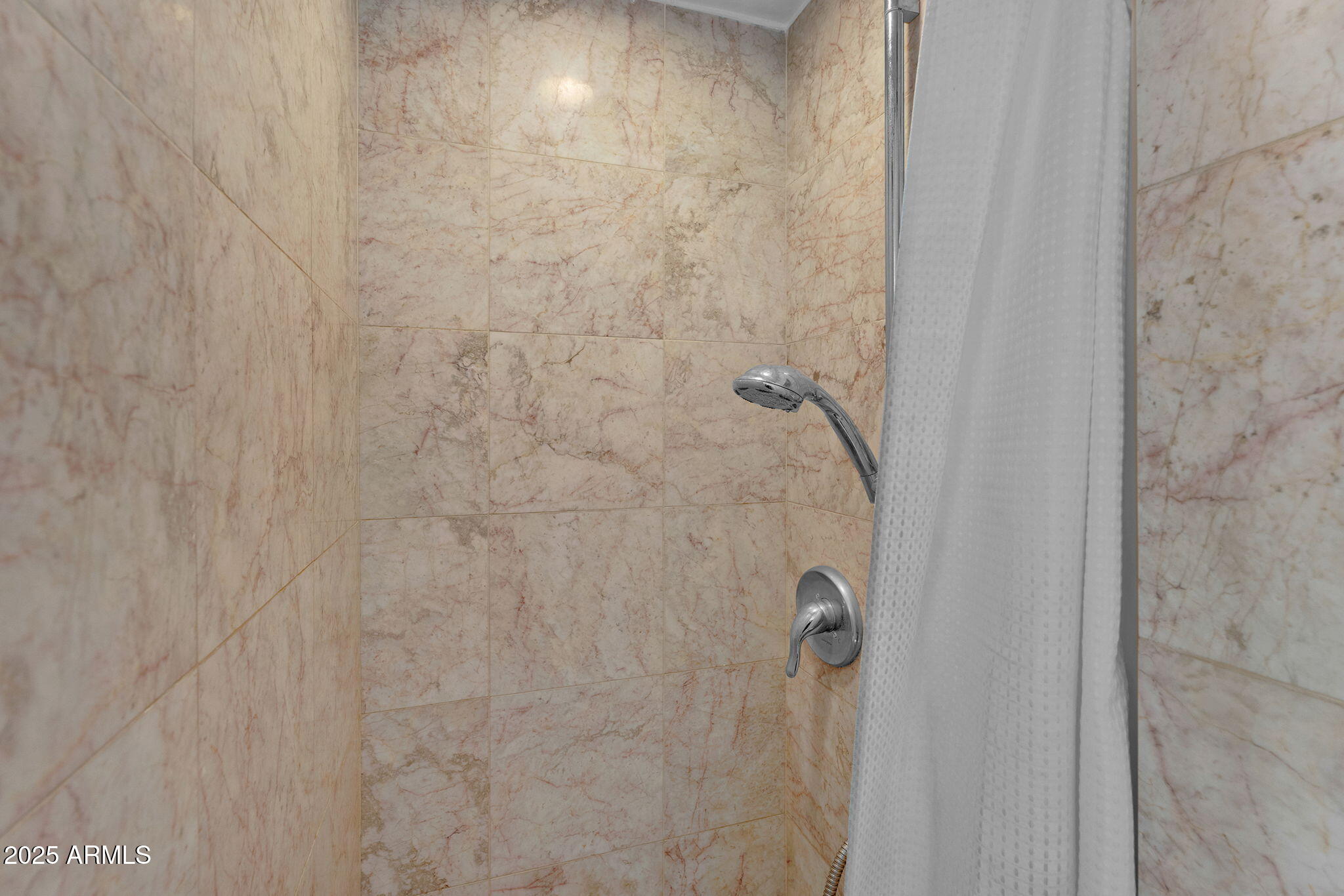 3030 E CLARENDON Avenue, 6, Phoenix Unit: 6