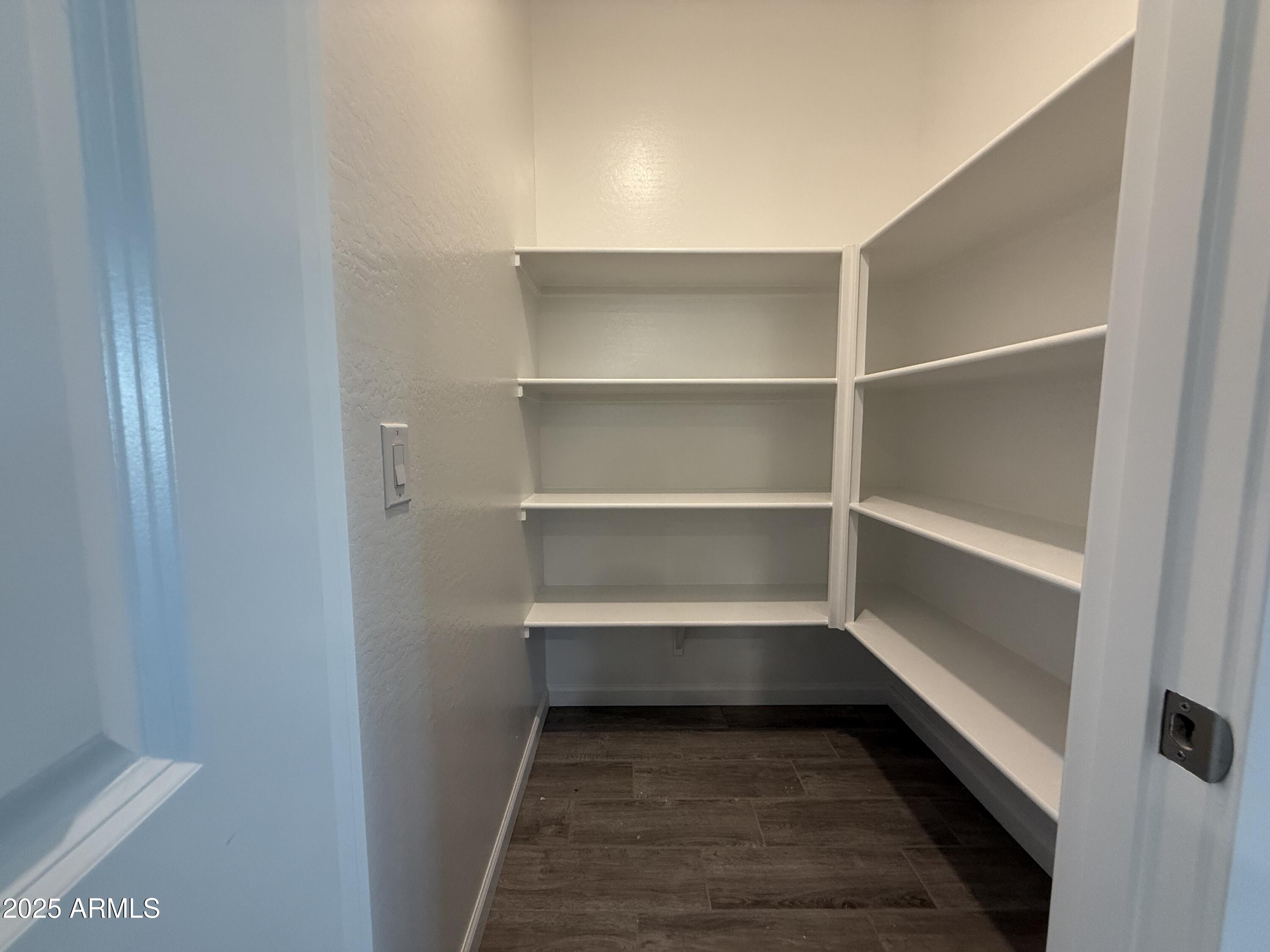 9616 W TAMARISK Avenue, Tolleson