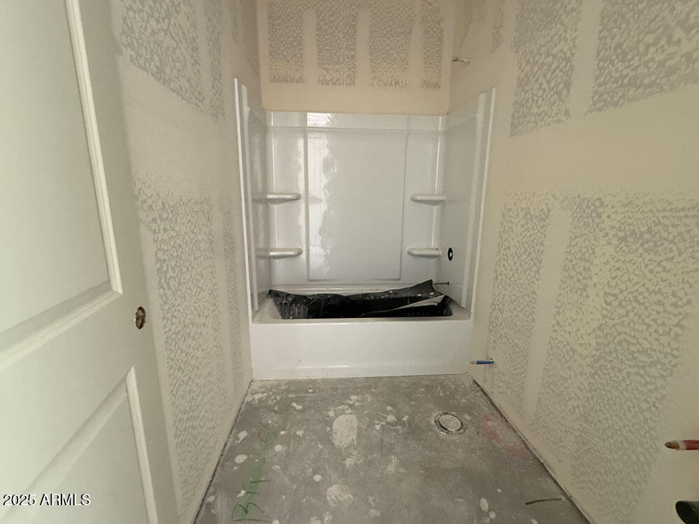 9616 W TAMARISK Avenue, Tolleson