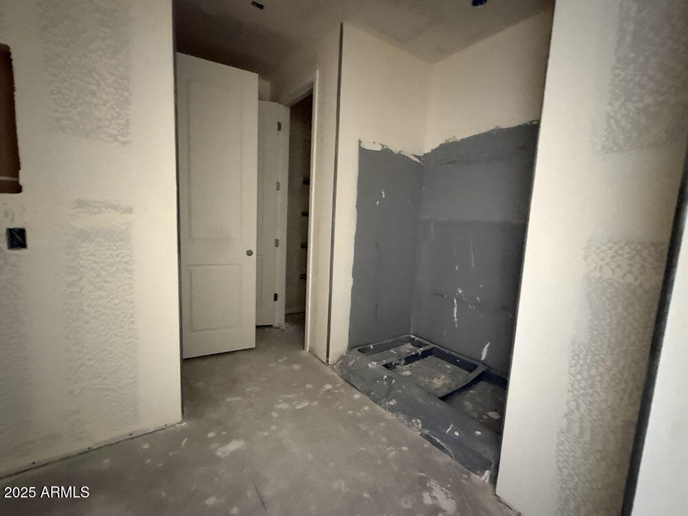 9616 W TAMARISK Avenue, Tolleson