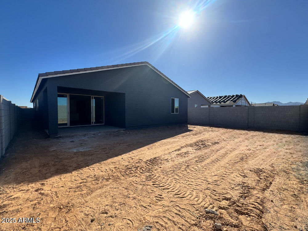 15728 W CAMDEN Avenue, Waddell