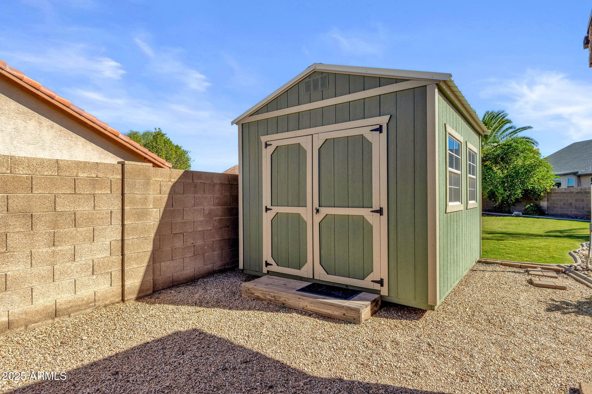 6361 W GROVERS Avenue, Glendale