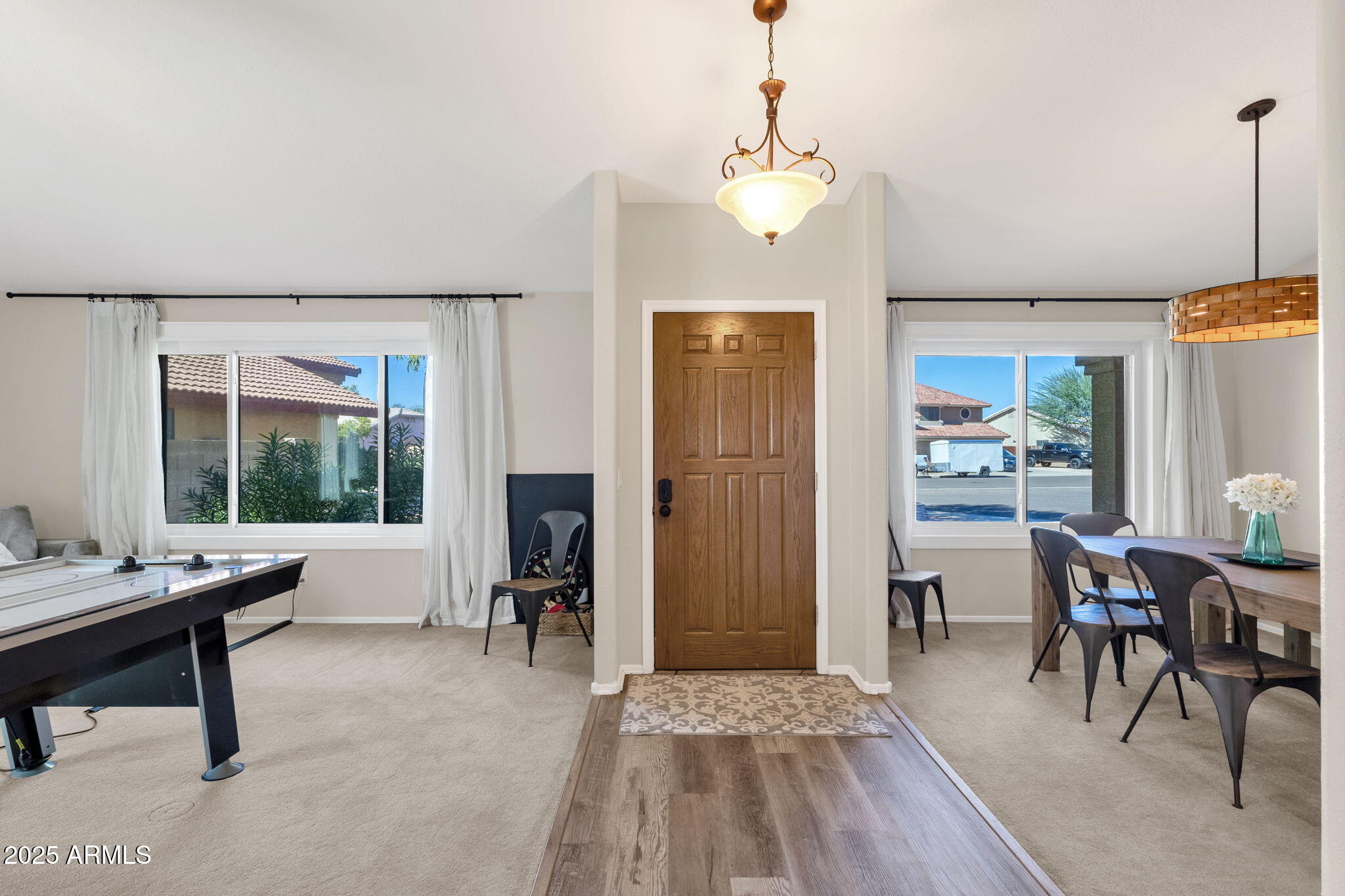 6361 W GROVERS Avenue, Glendale