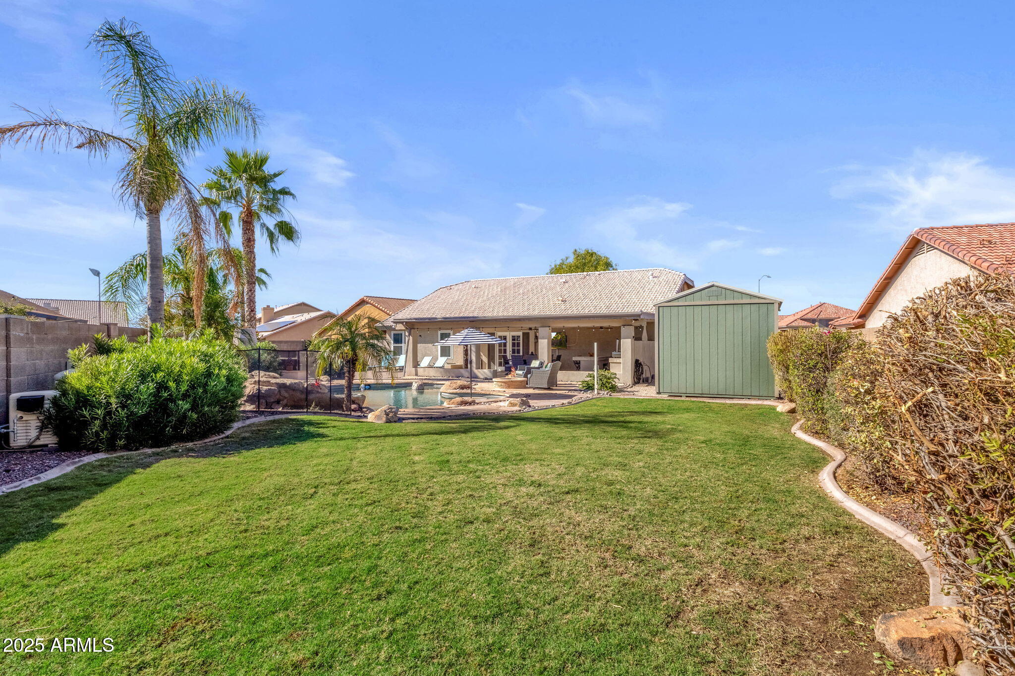 6361 W GROVERS Avenue, Glendale