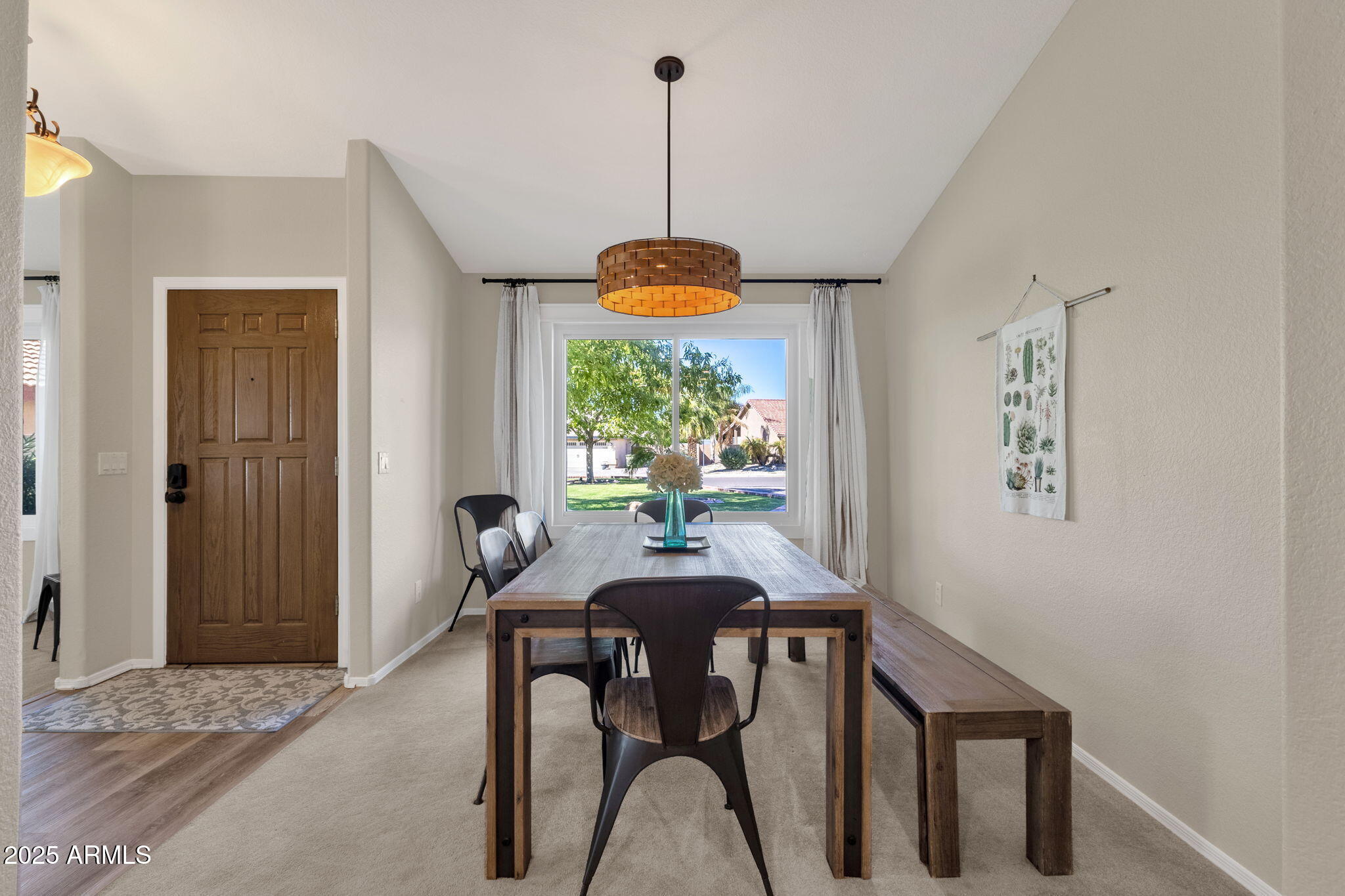 6361 W GROVERS Avenue, Glendale