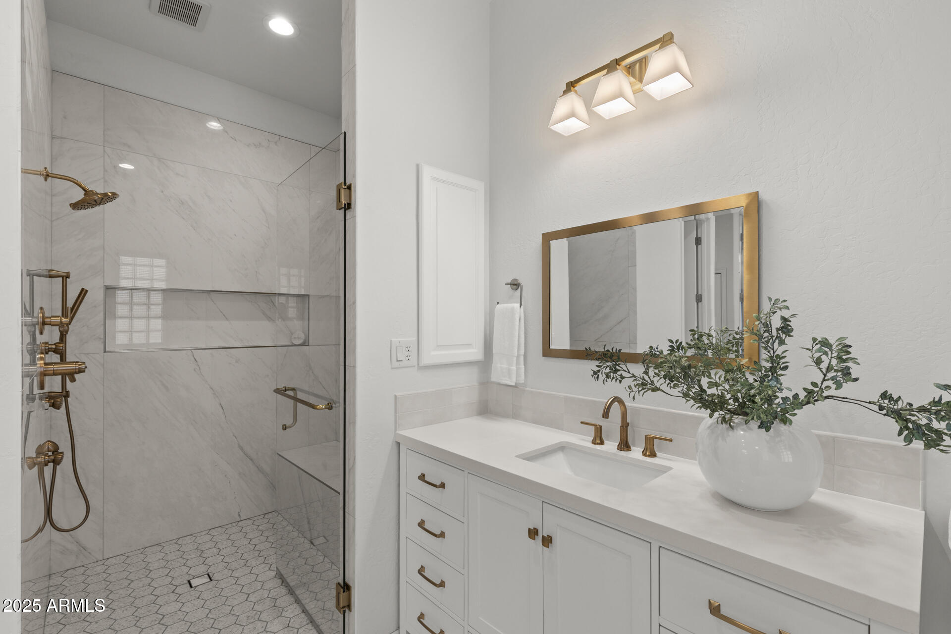 10934 E LA VERNA Way, Scottsdale