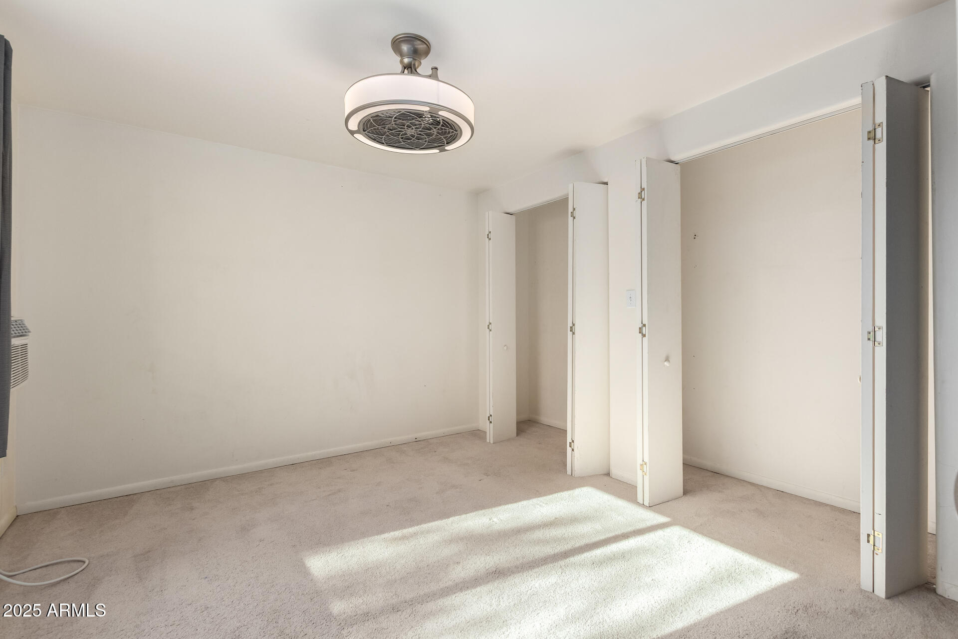 875 W PALO VERDE Drive