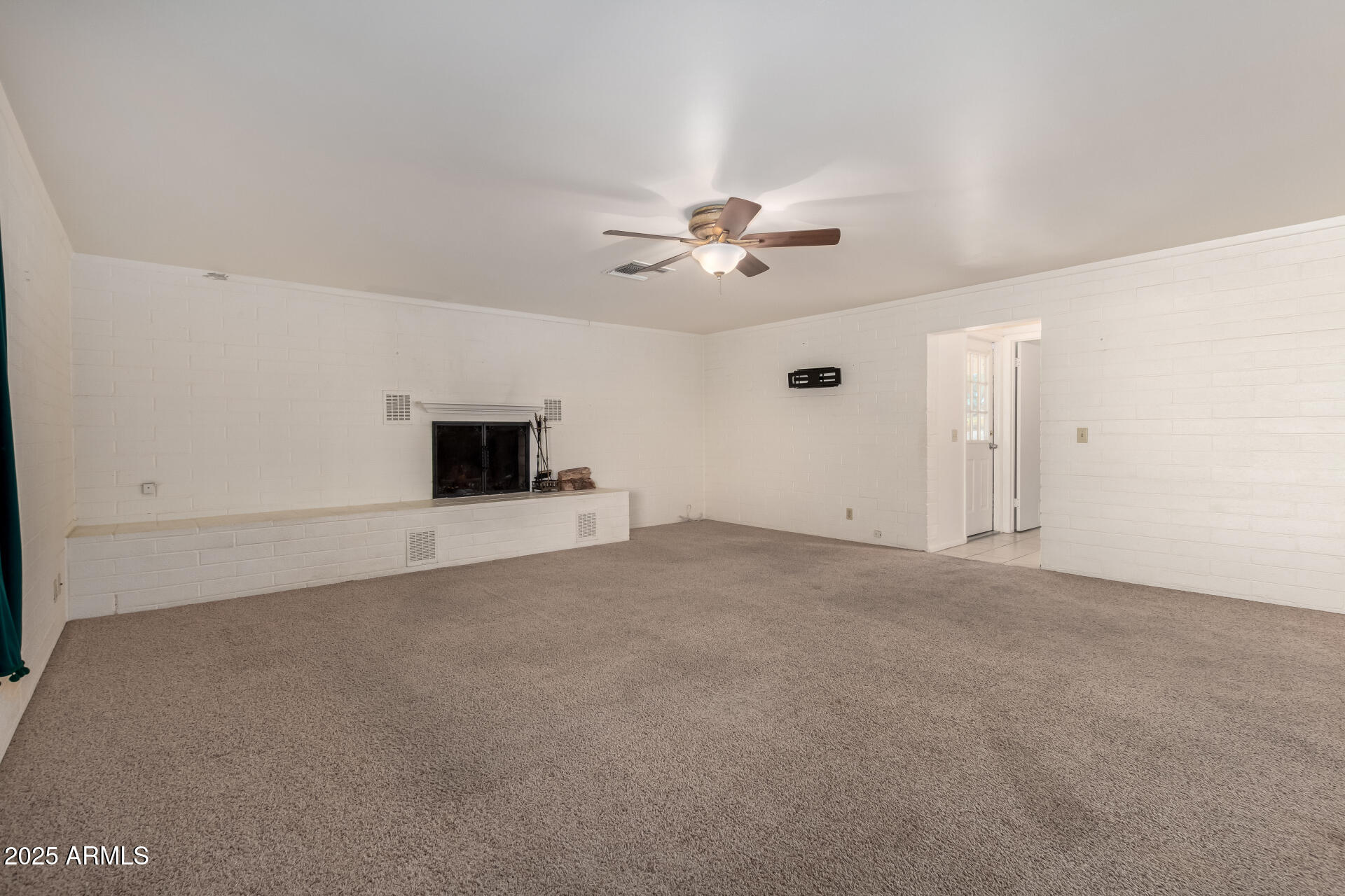 875 W PALO VERDE Drive