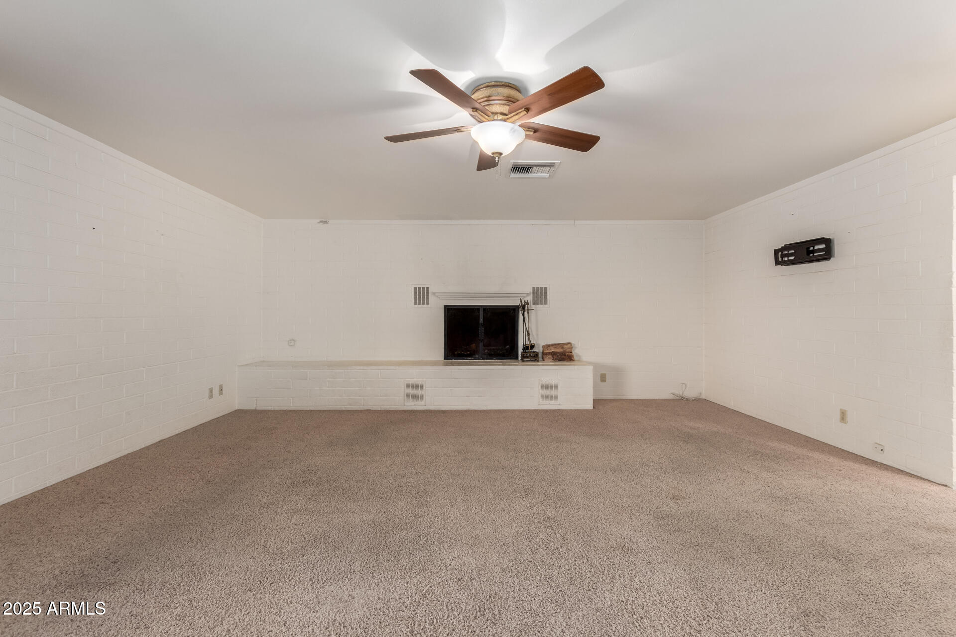 875 W PALO VERDE Drive