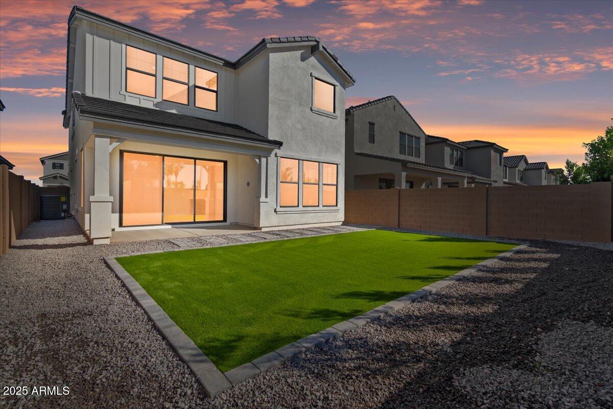 2431 W LOS ARBOLES Place, Chandler