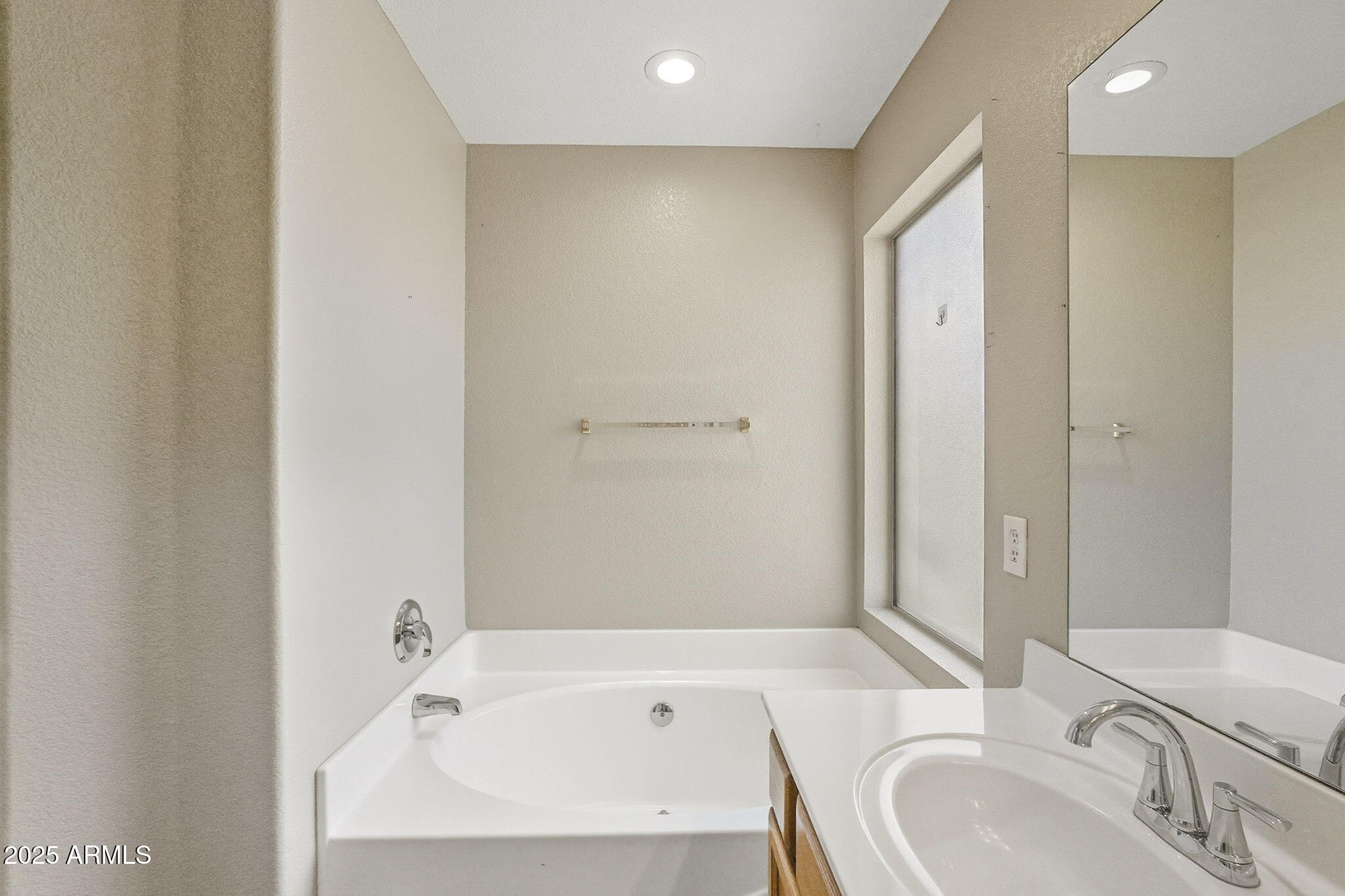 7193 W MOHAWK Lane, Glendale