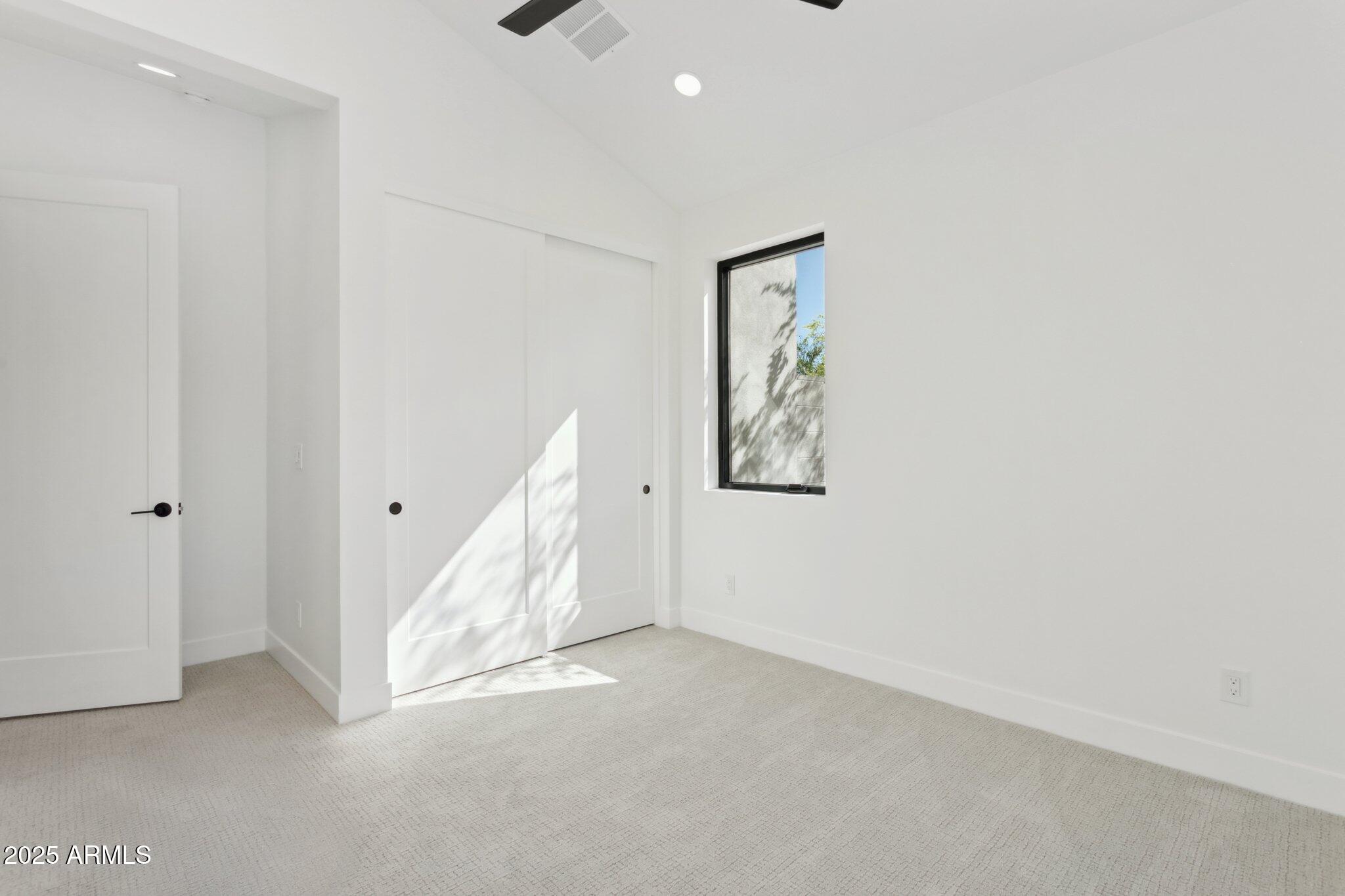 6329 N 10TH Drive, Phoenix