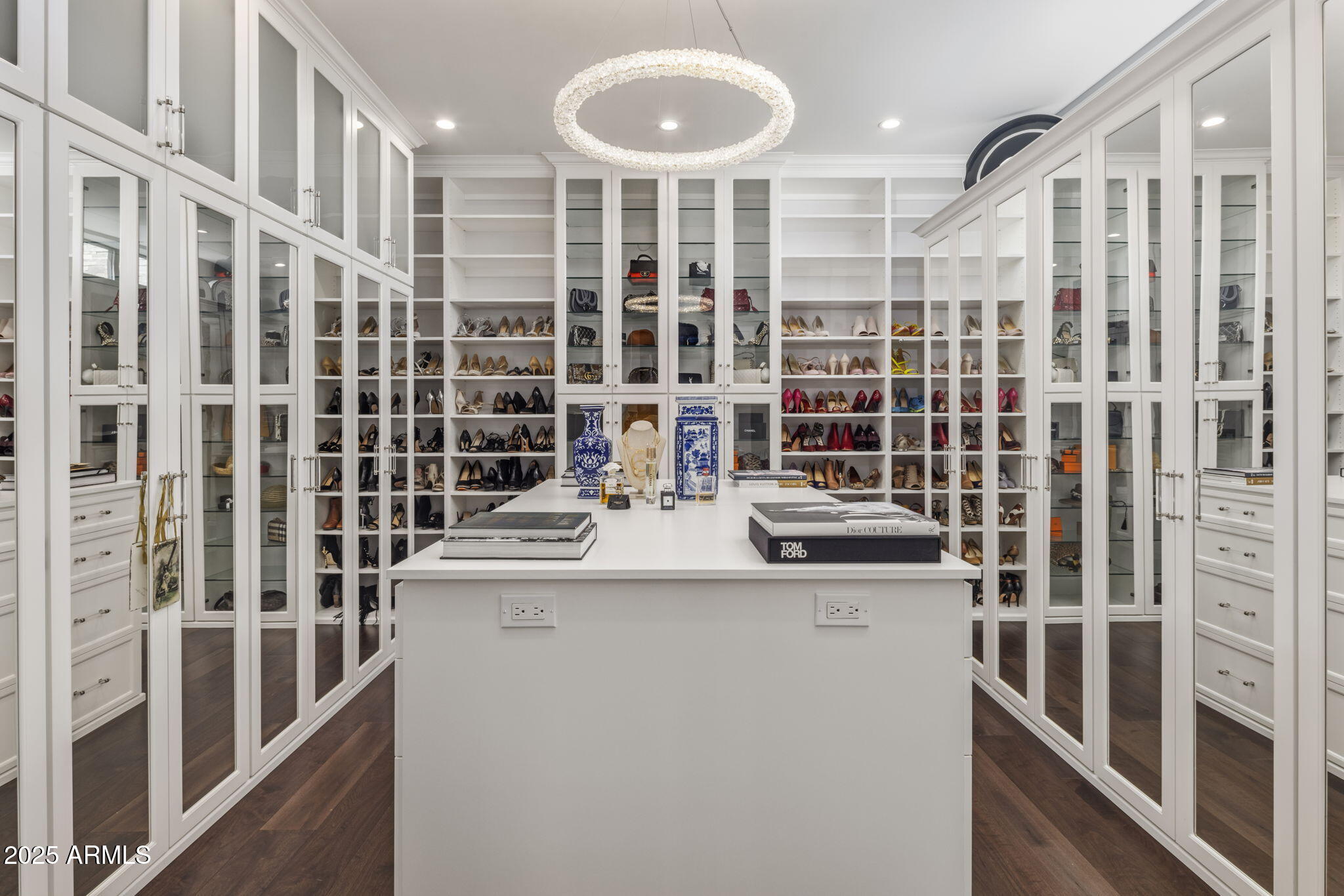 10284 E RUNNING DEER Trail