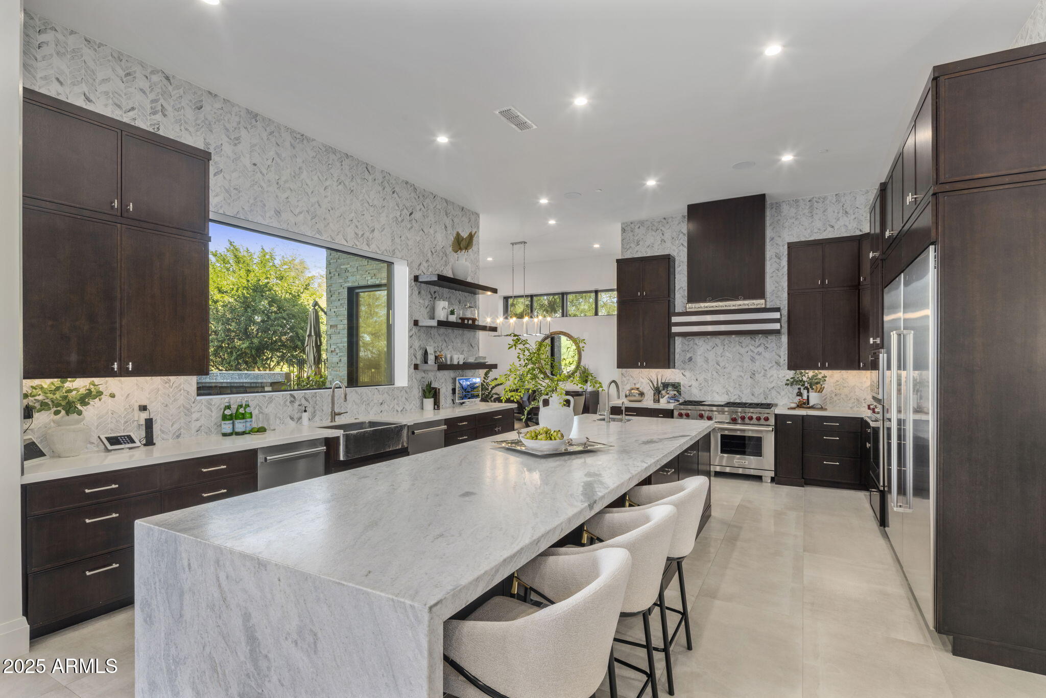 10284 E RUNNING DEER Trail