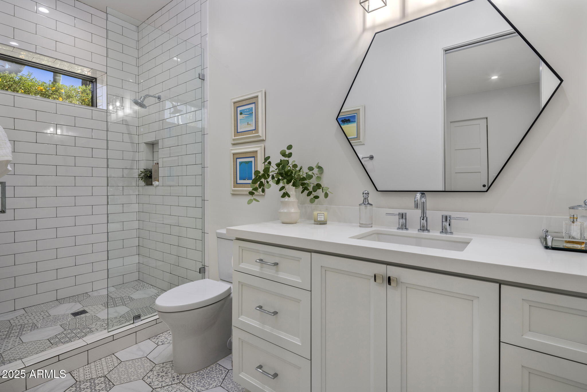 10284 E RUNNING DEER Trail