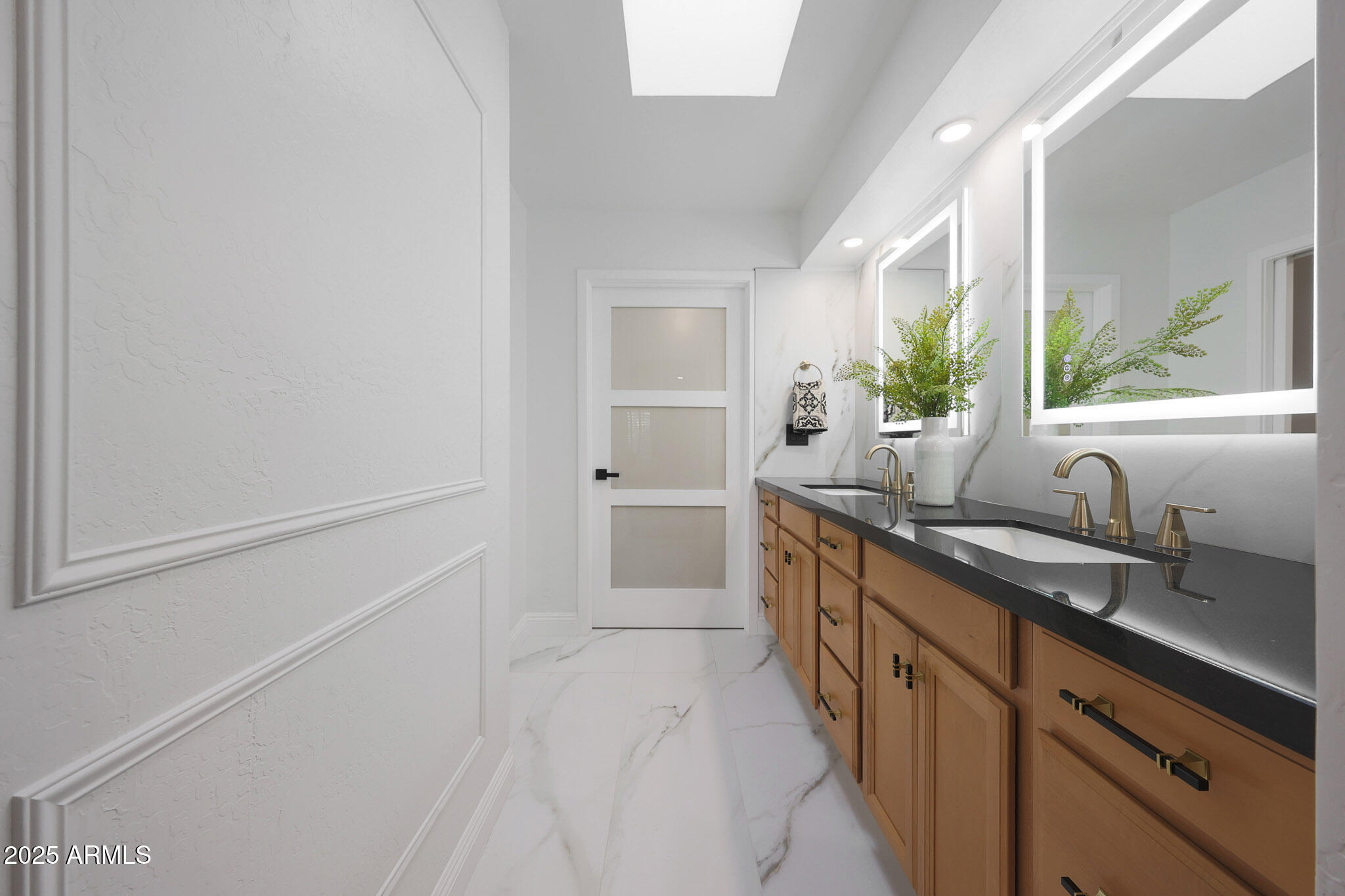 8725 E SAN MARINO Drive, Scottsdale