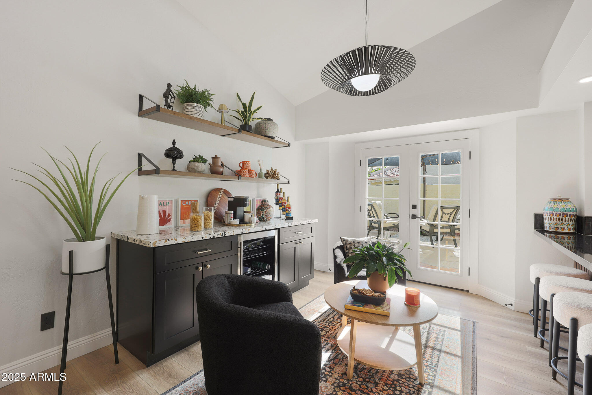 8725 E SAN MARINO Drive, Scottsdale