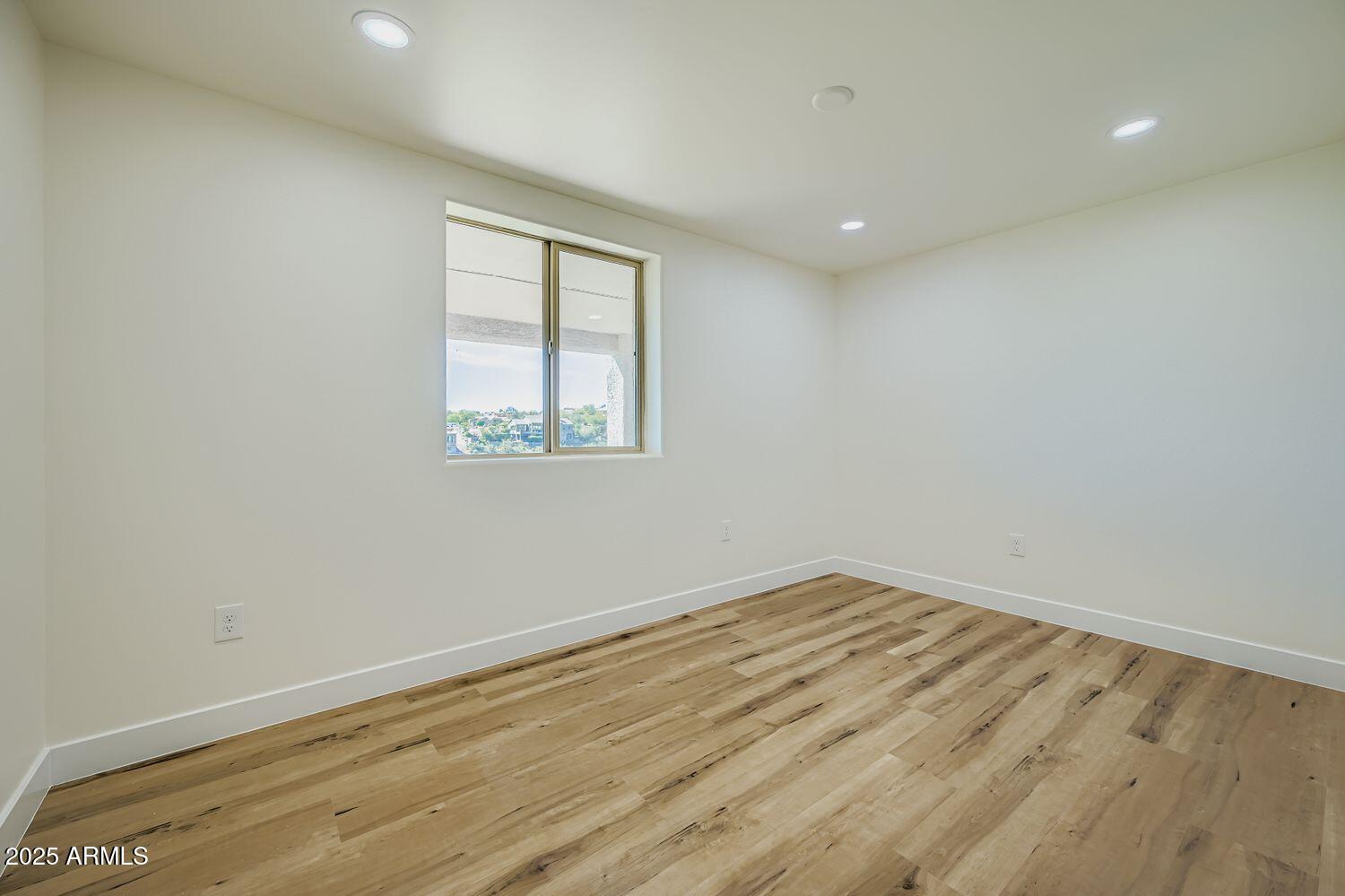 15731 E SYCAMORE Drive