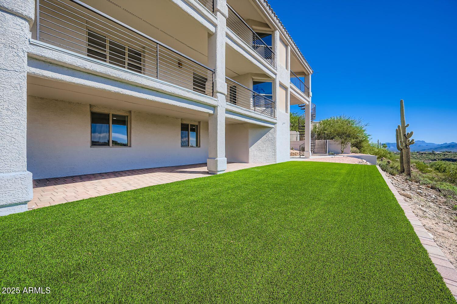 15731 E SYCAMORE Drive