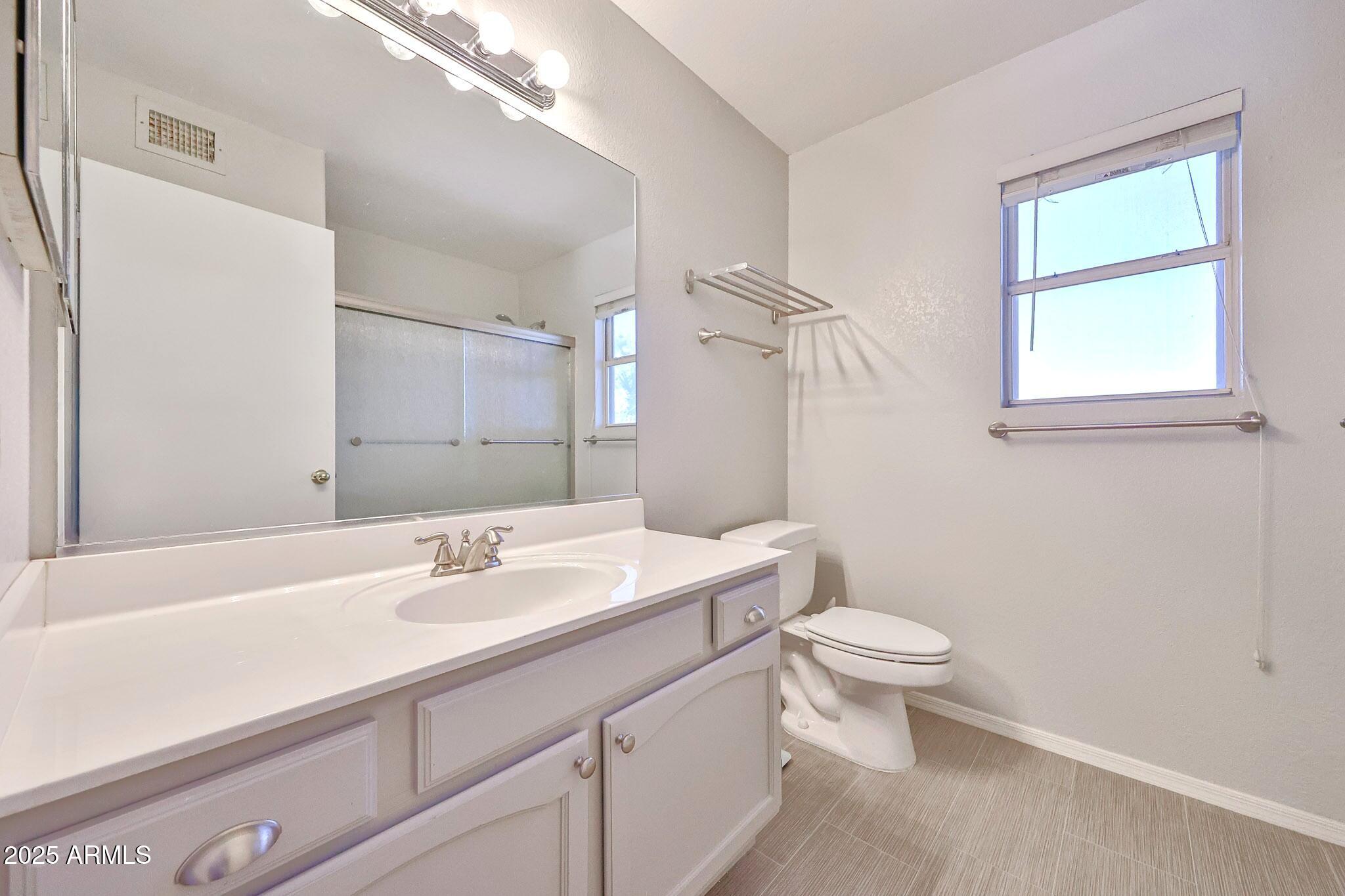 7726 W CHERYL Drive, Peoria