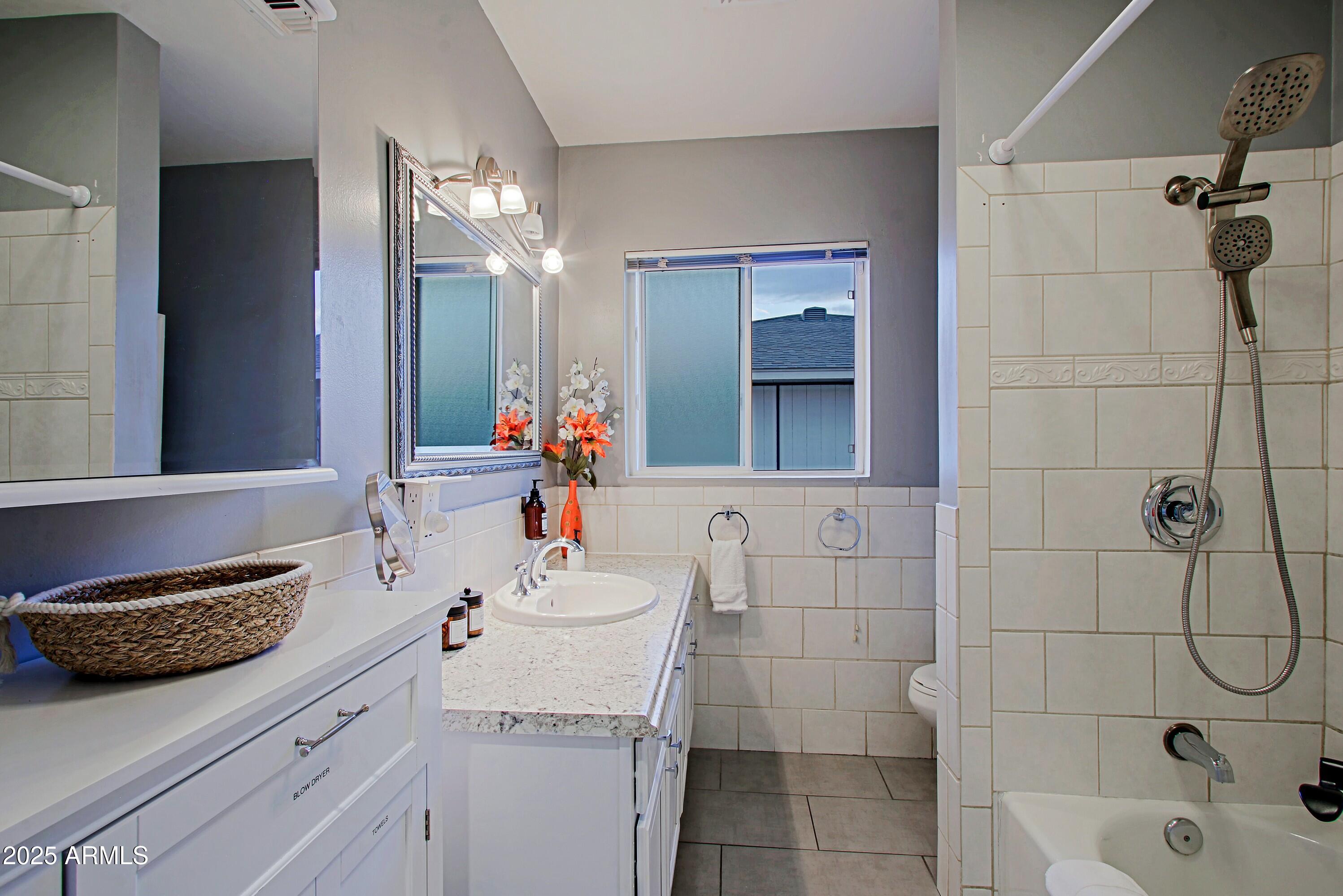 2824 N 82ND Street, Scottsdale