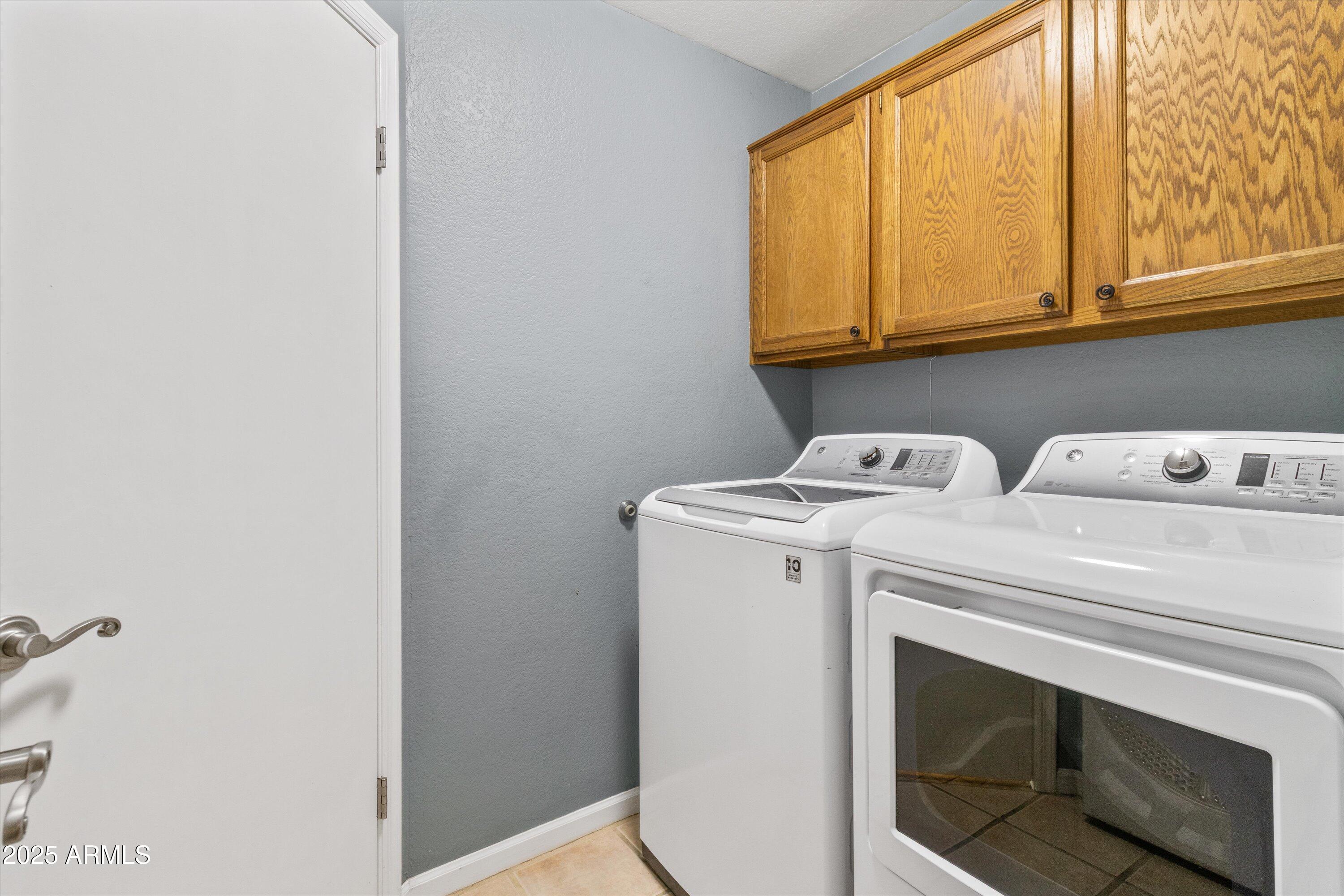 600 S VELERO Street, Chandler