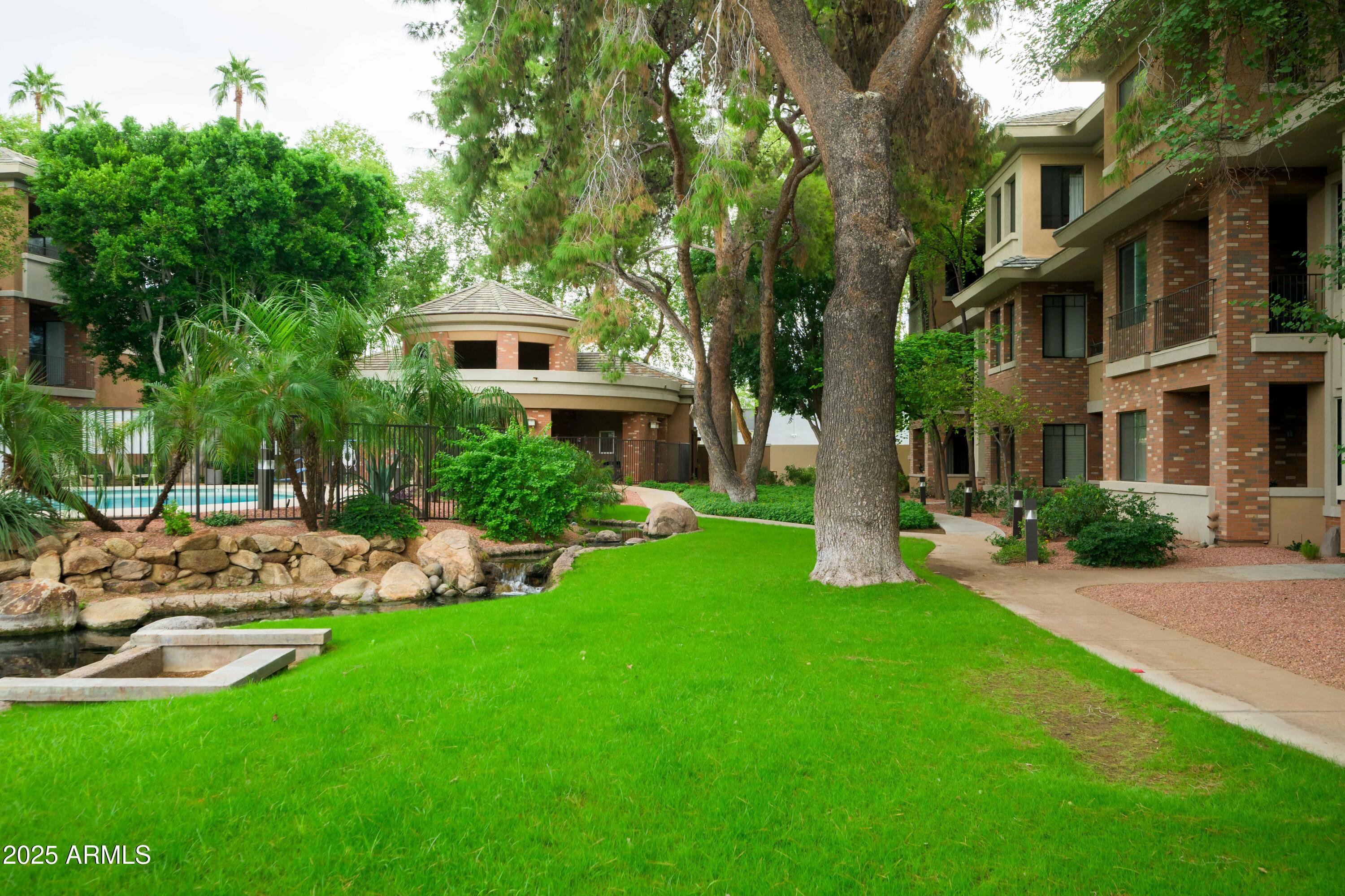 2989 N 44TH Street, 2007, Phoenix Unit: 2007