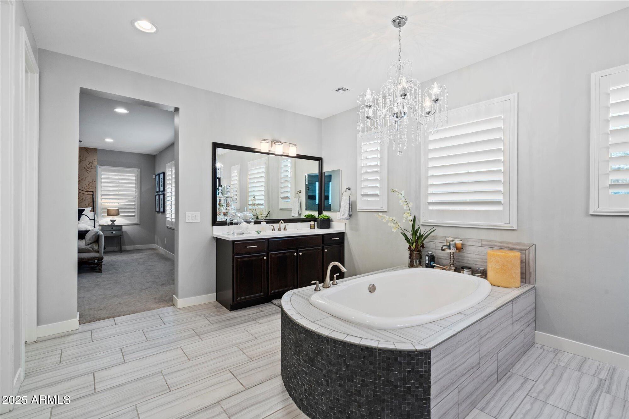 4615 E NAVIGATOR Lane, Phoenix