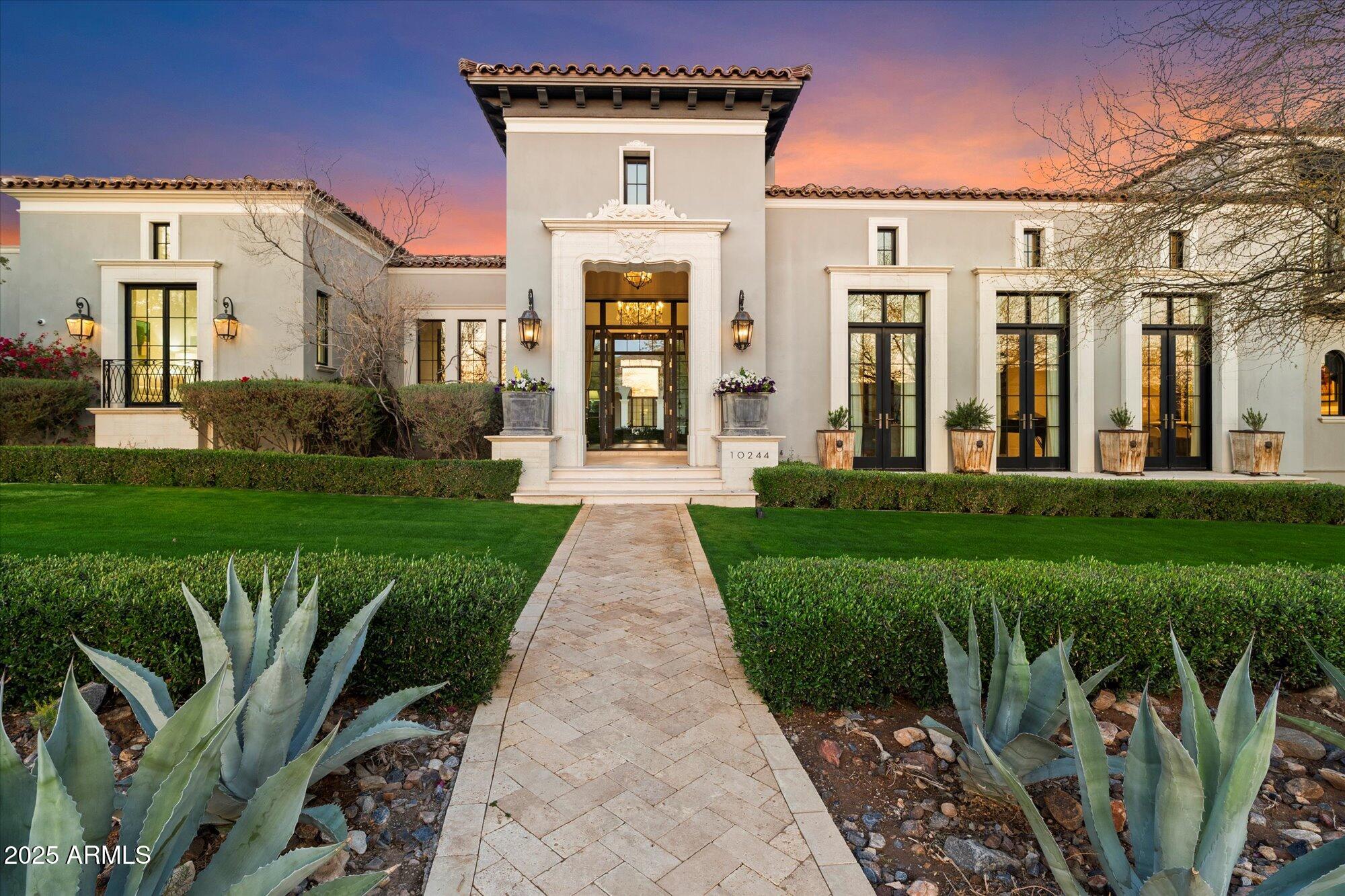 10244 E HUALAPAI Drive