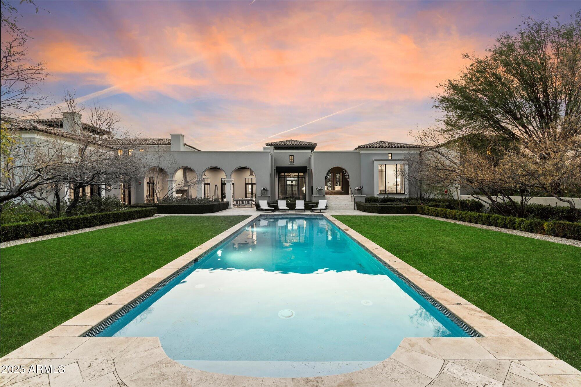 10244 E HUALAPAI Drive