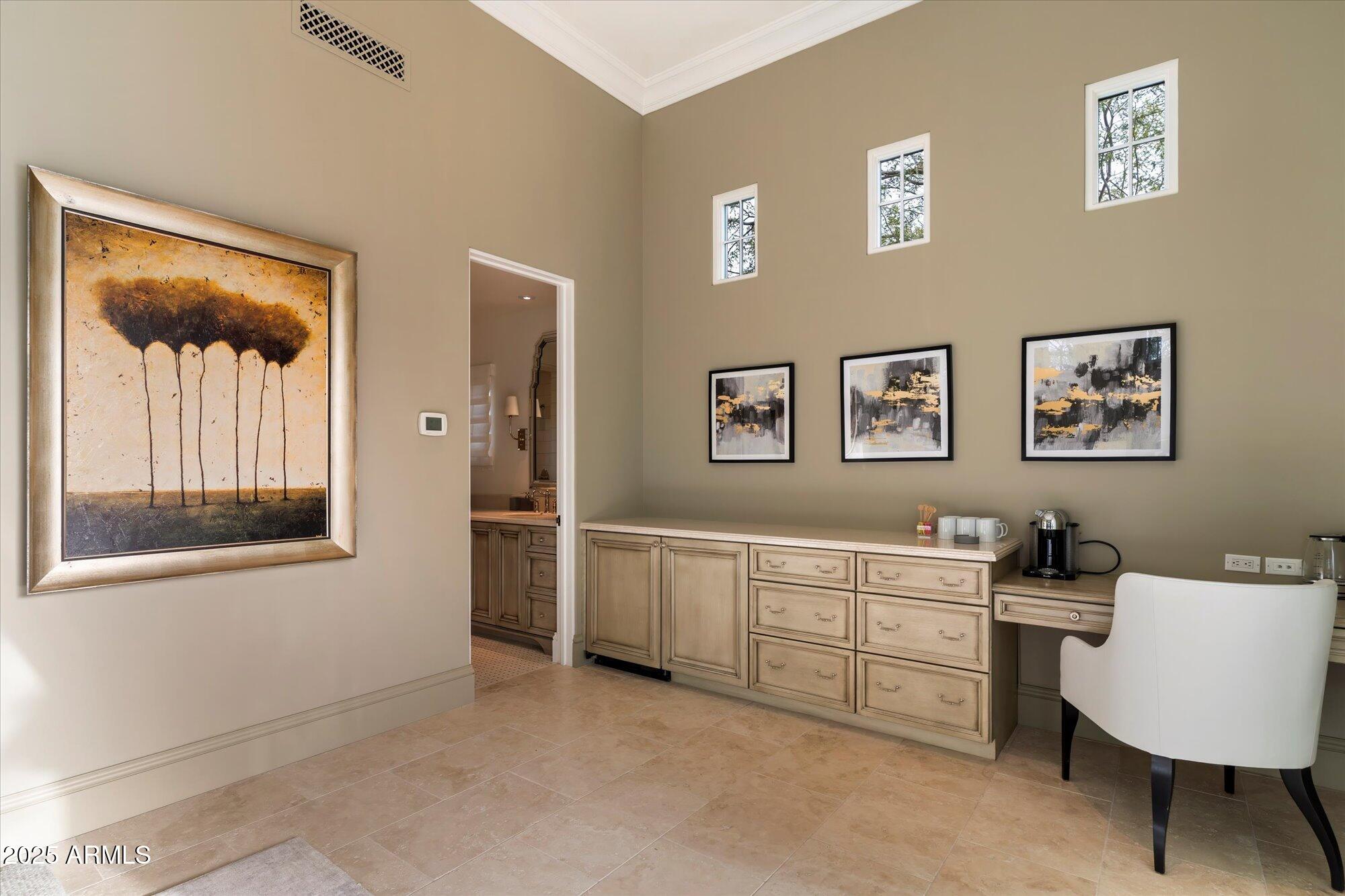 10244 E HUALAPAI Drive