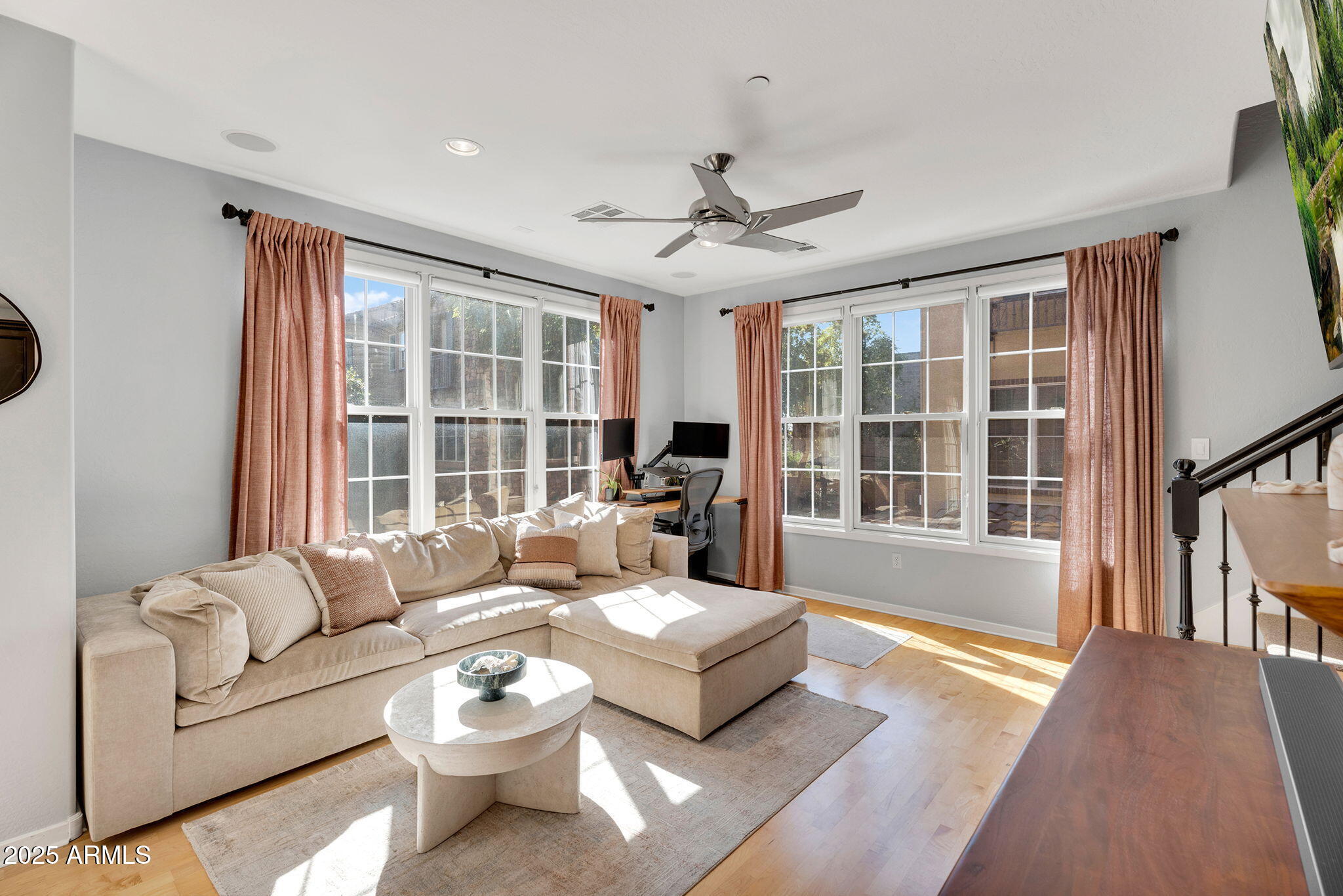 2446 E ROMA Avenue, Phoenix