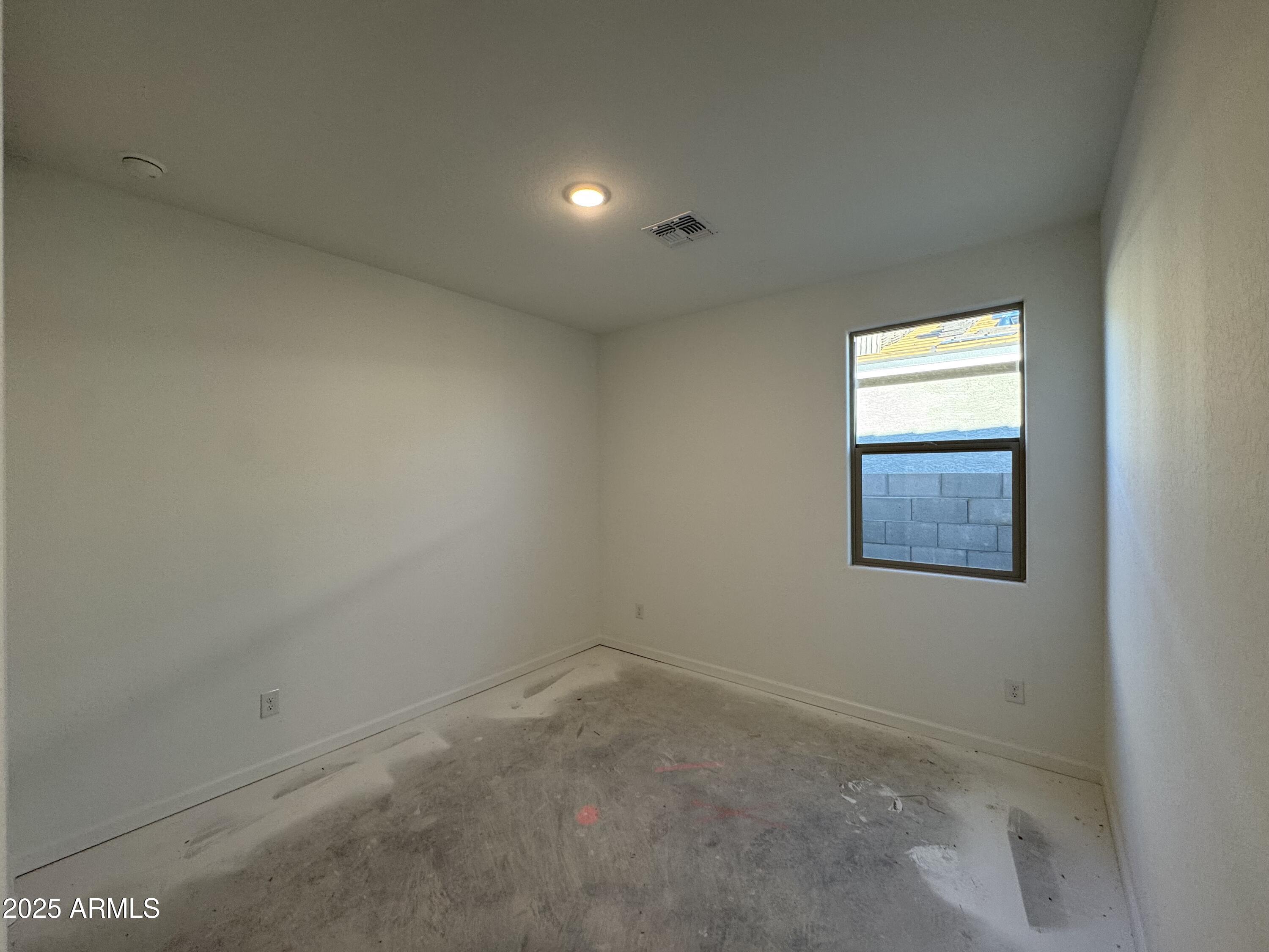 15720 W CAMDEN Avenue, Waddell