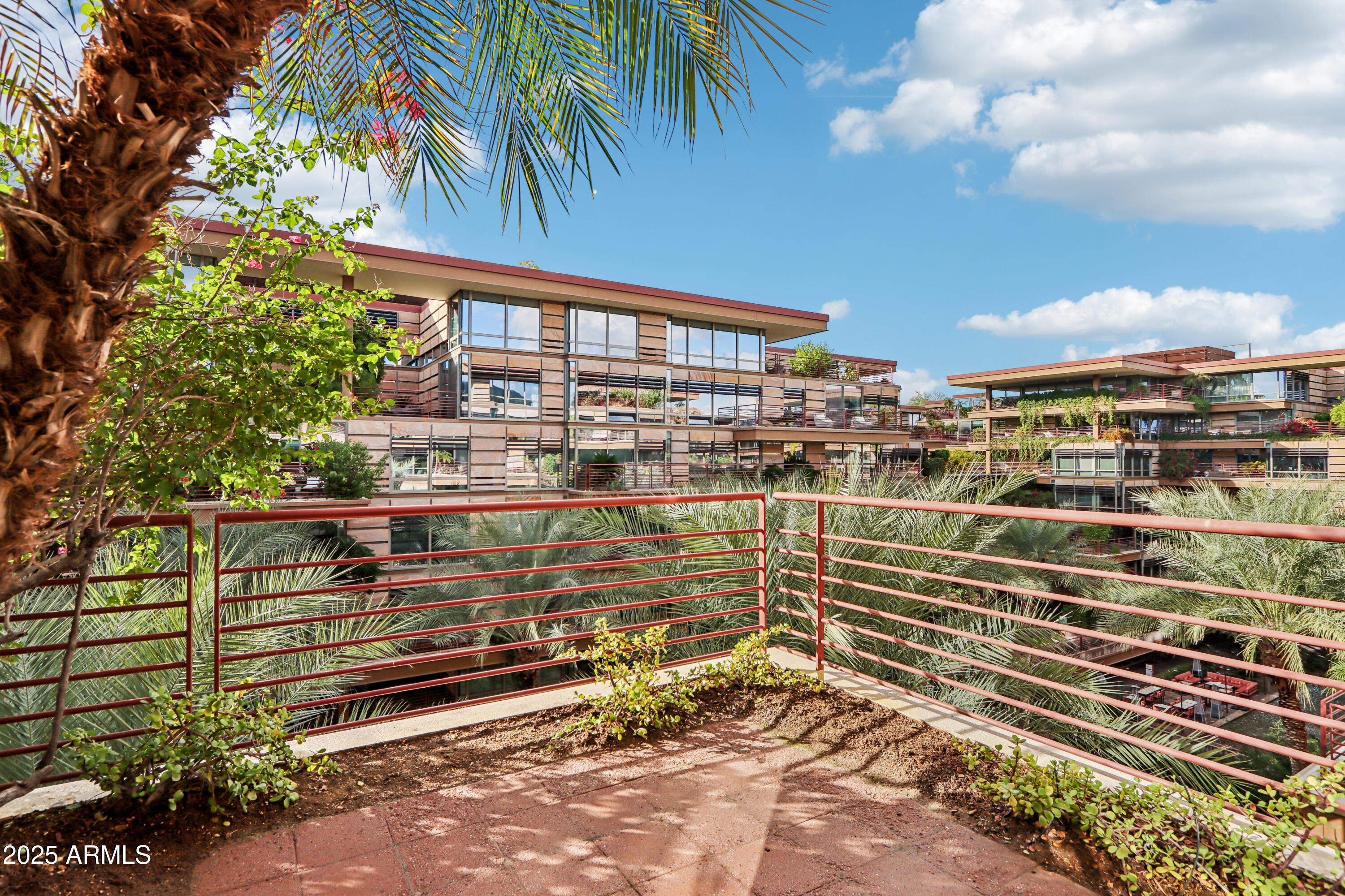 7147 E RANCHO VISTA Drive 5003