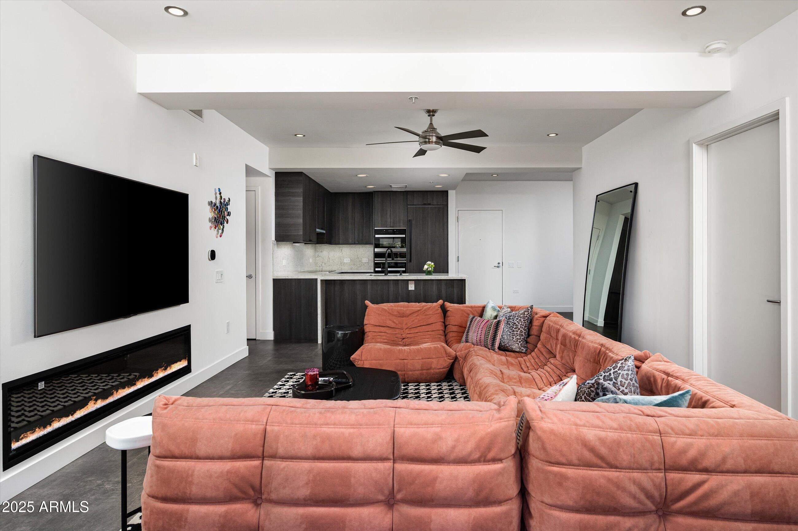 7167 E RANCHO VISTA Drive, 4010, Scottsdale Unit: 4010