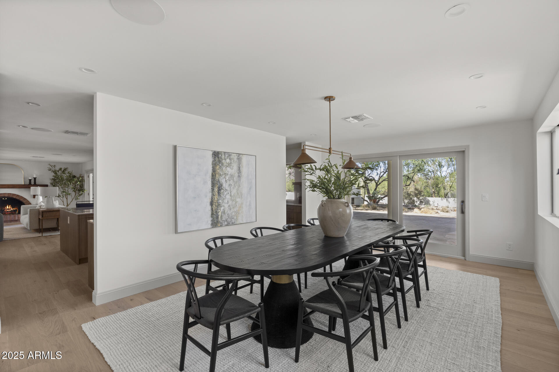 4646 E SHADOW ROCK Road