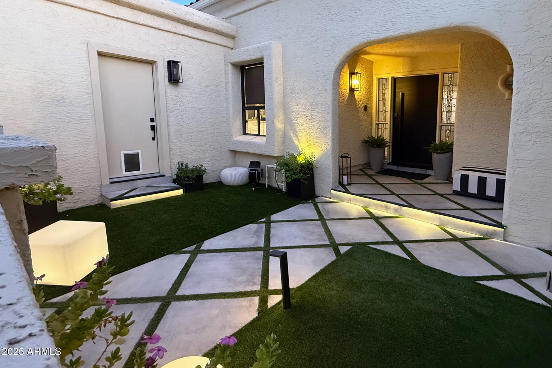 3800 E LINCOLN Drive, 23