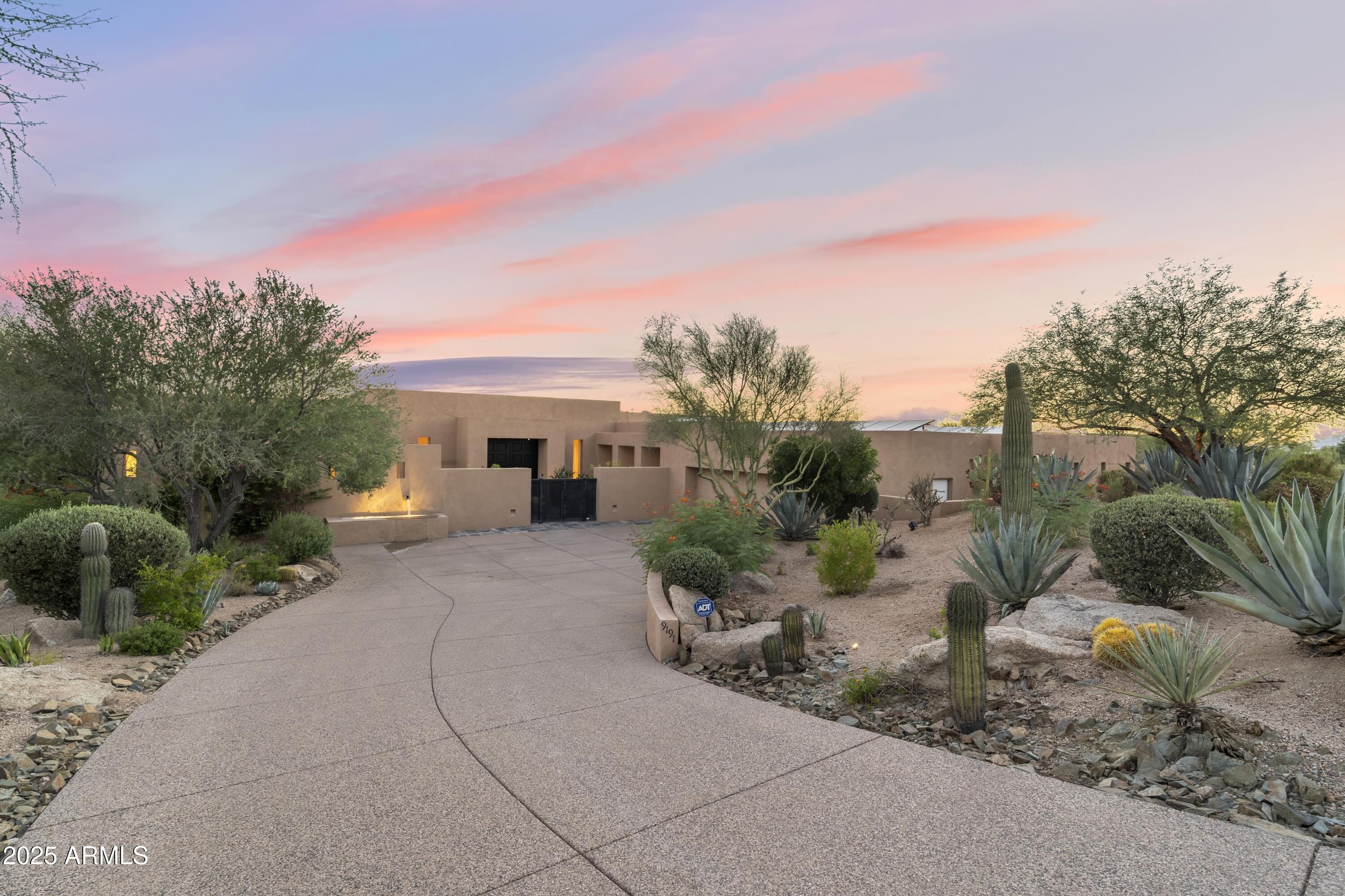 9191 E HAPPY HOLLOW Drive