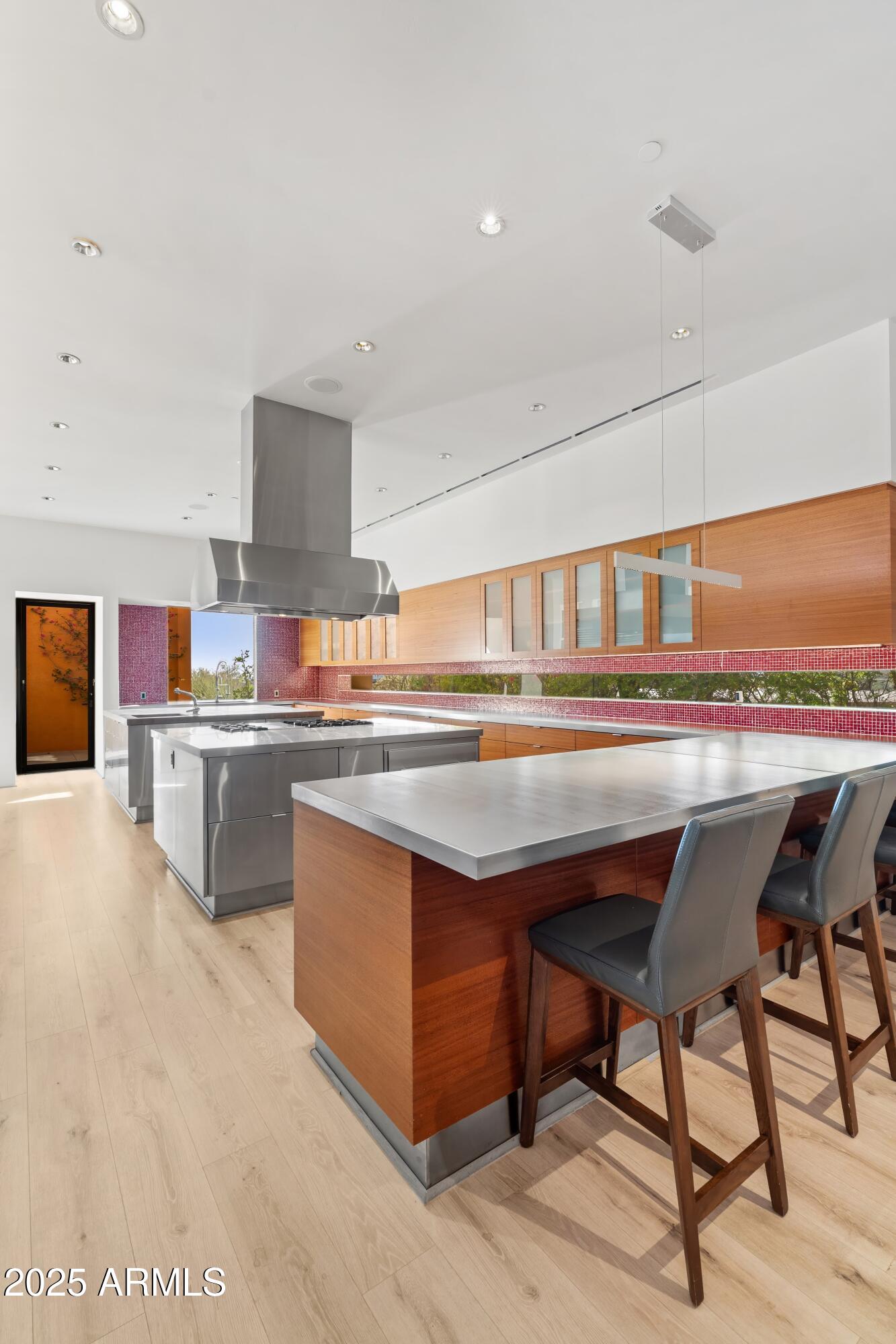 9191 E HAPPY HOLLOW Drive