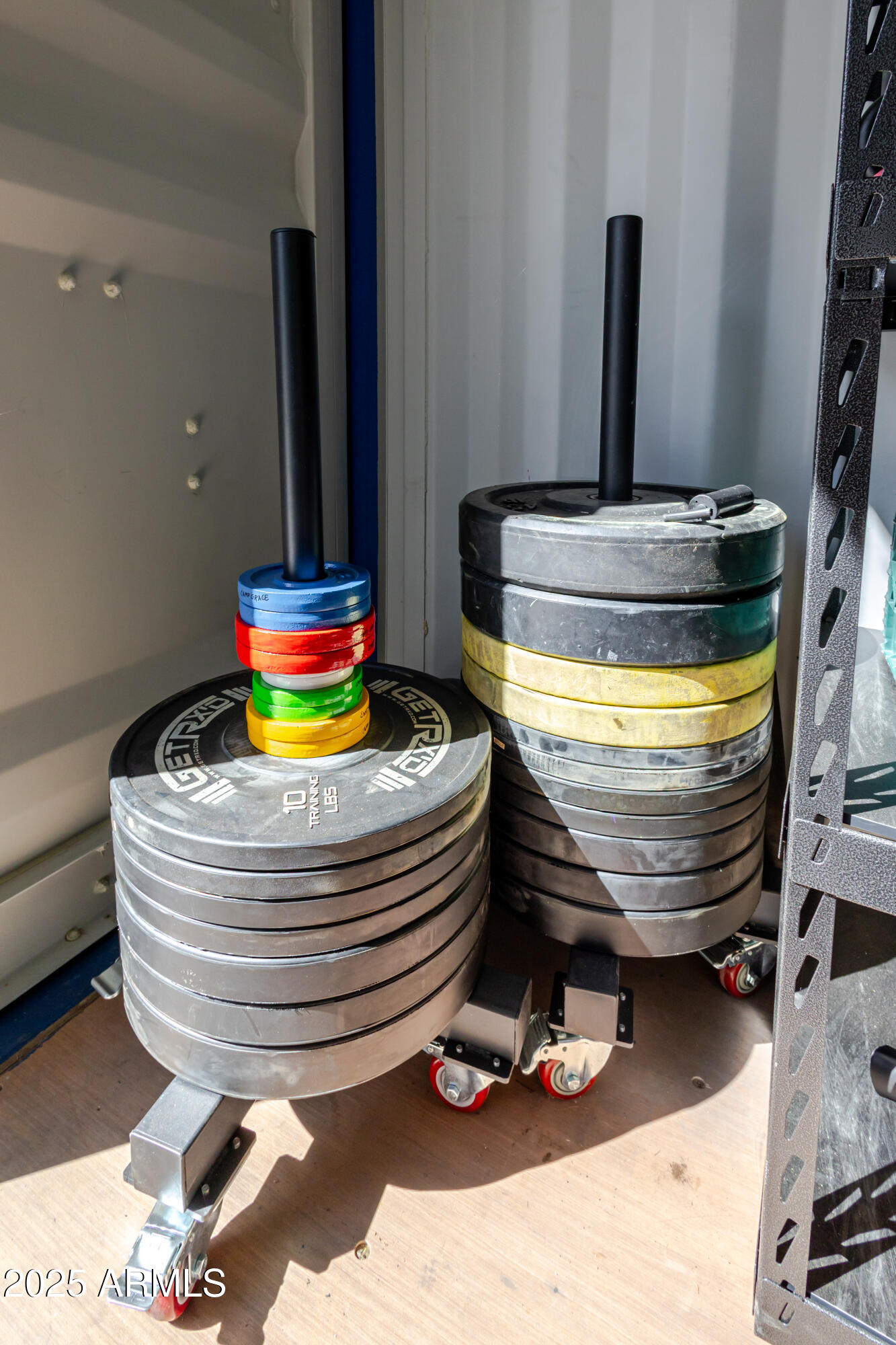 6385 W WHITE MOUNTAIN Boulevard