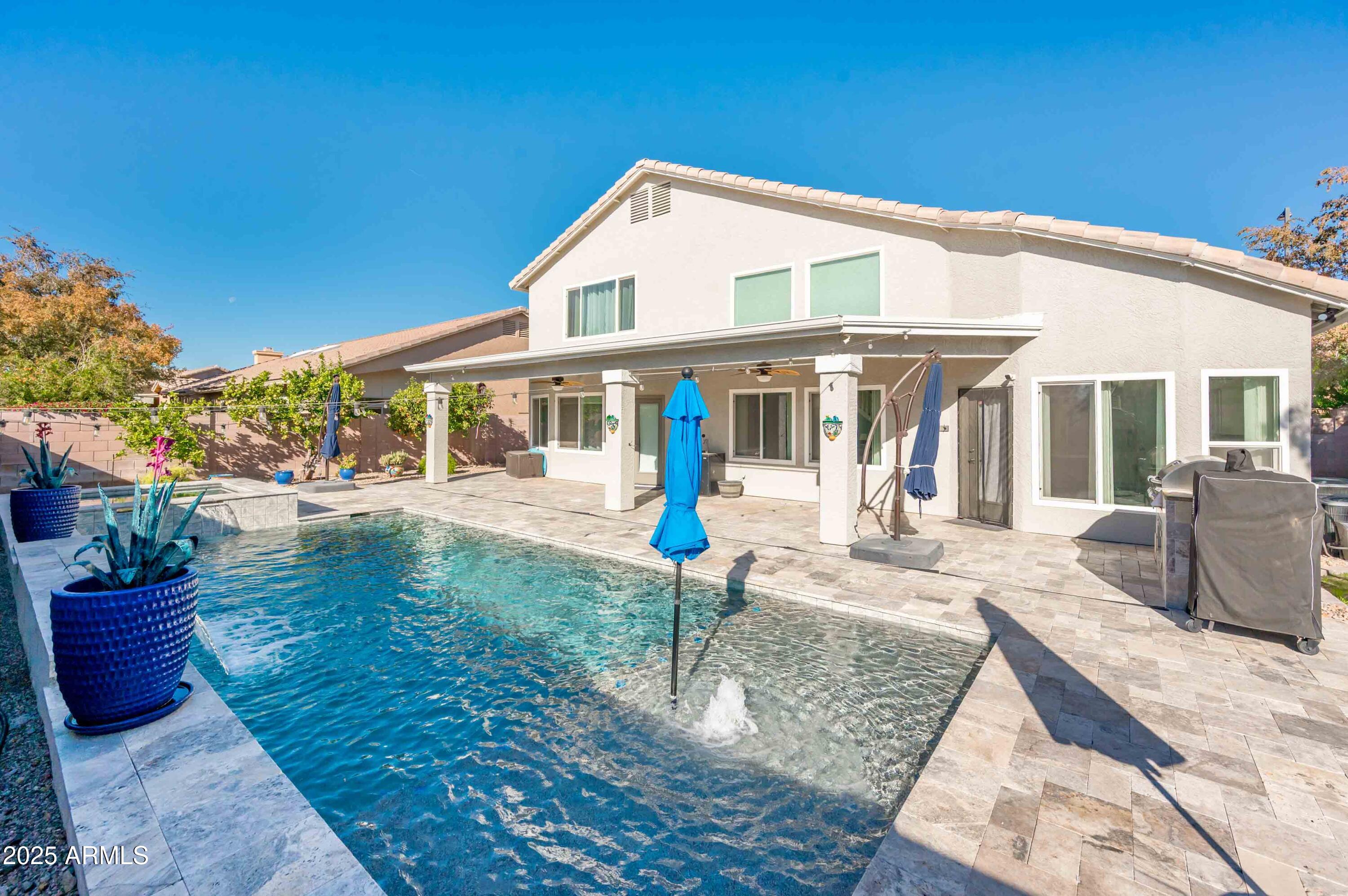 3951 E Cullumber Street