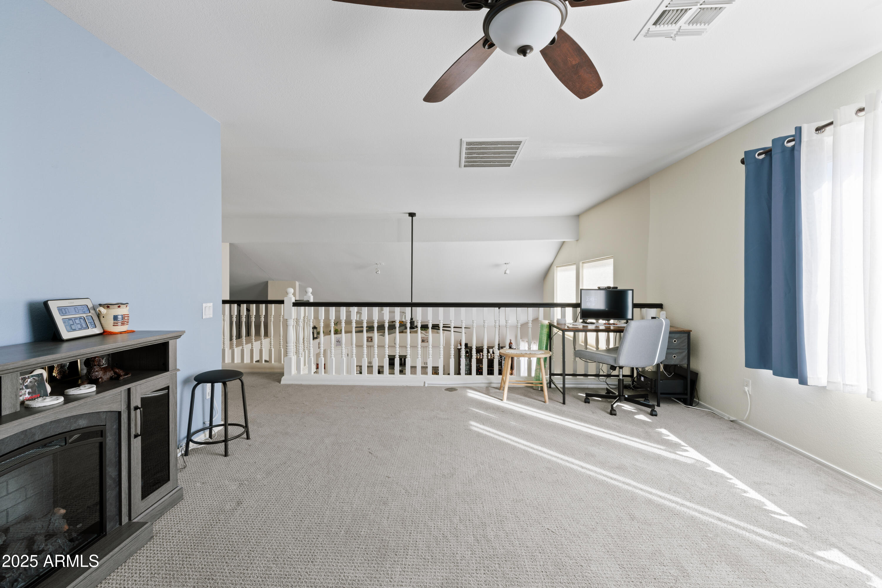 3951 E Cullumber Street