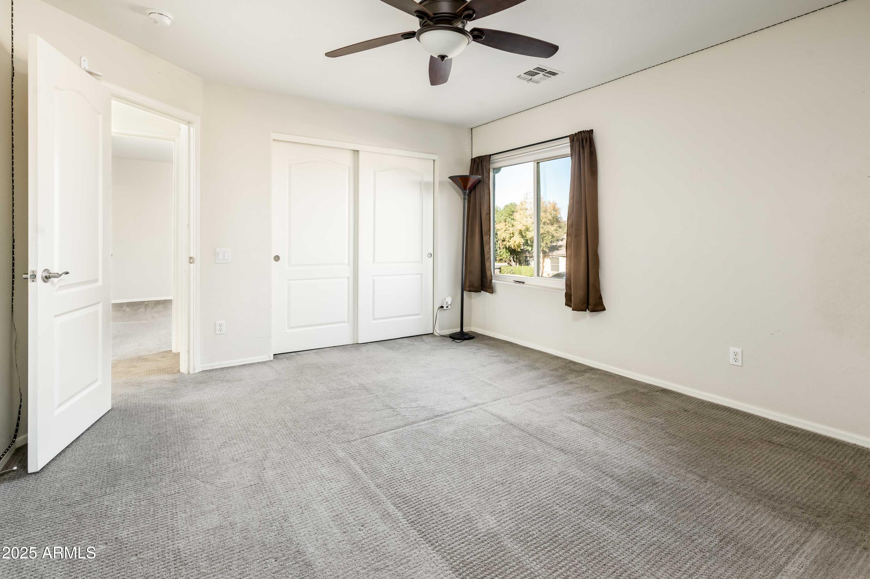 3951 E Cullumber Street