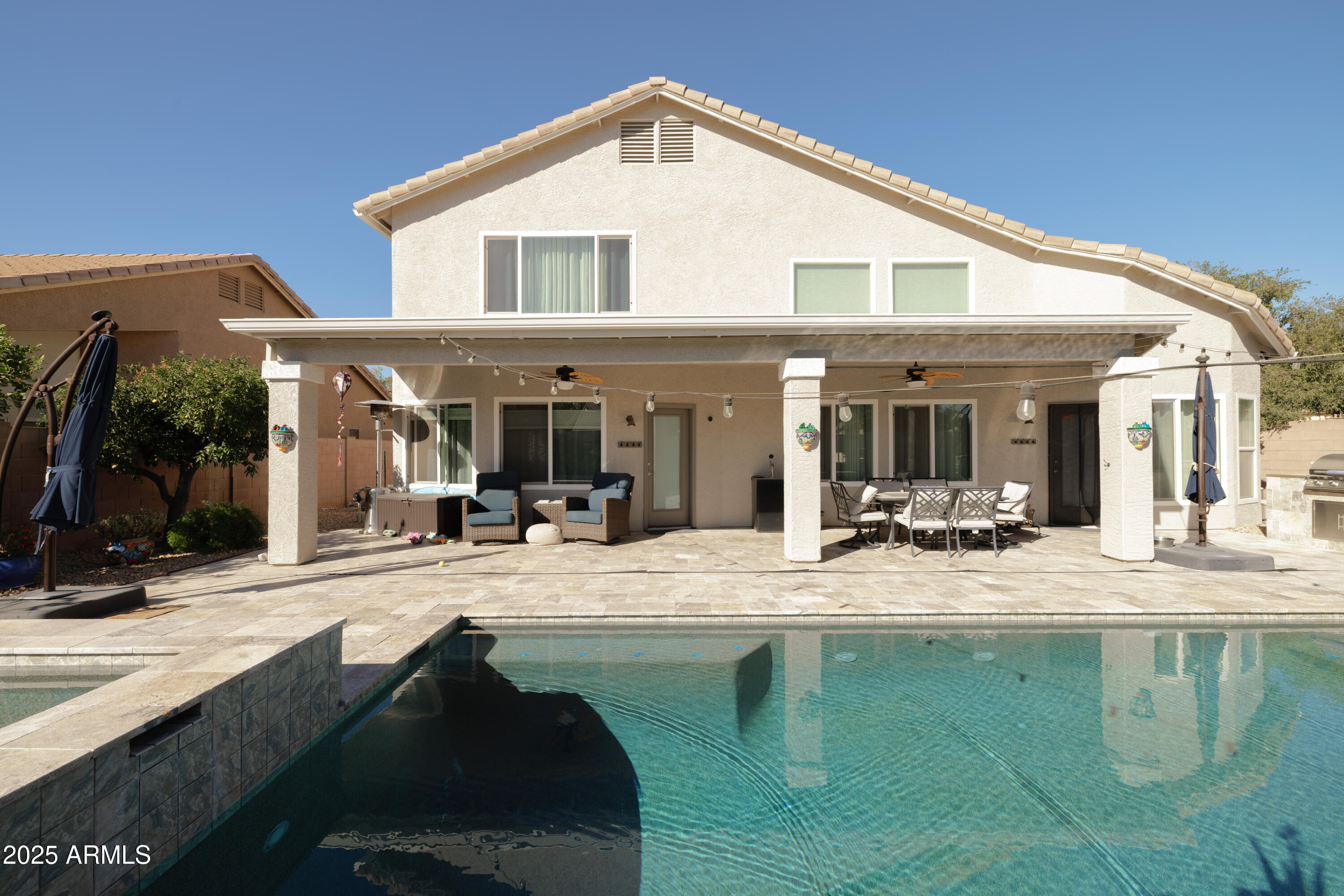 3951 E Cullumber Street