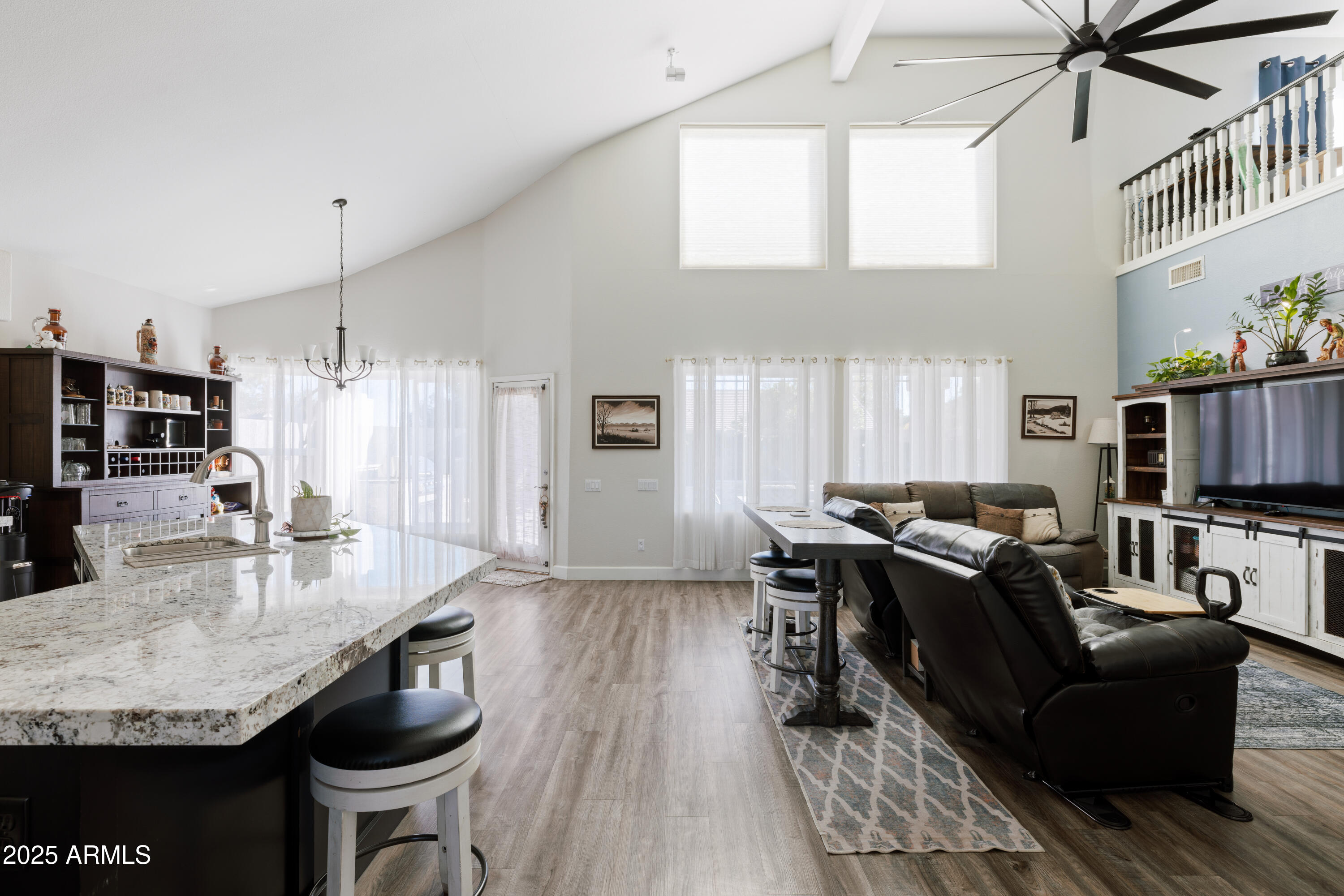 3951 E Cullumber Street