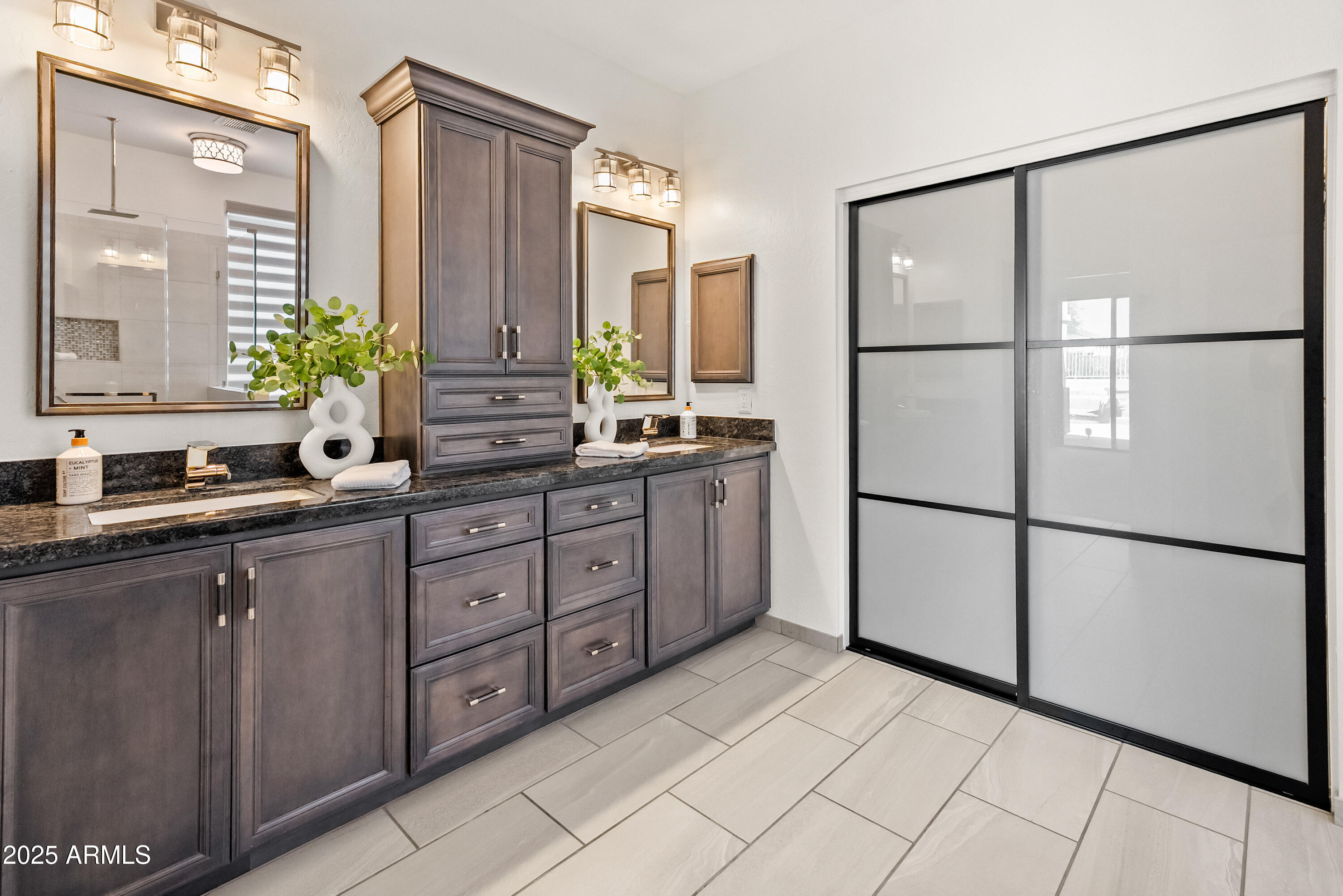 7804 E TAILSPIN Lane