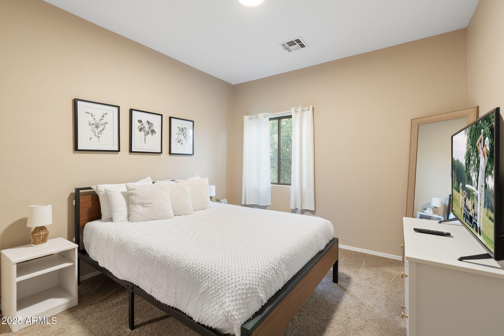 17471 W DESERT SAGE Drive