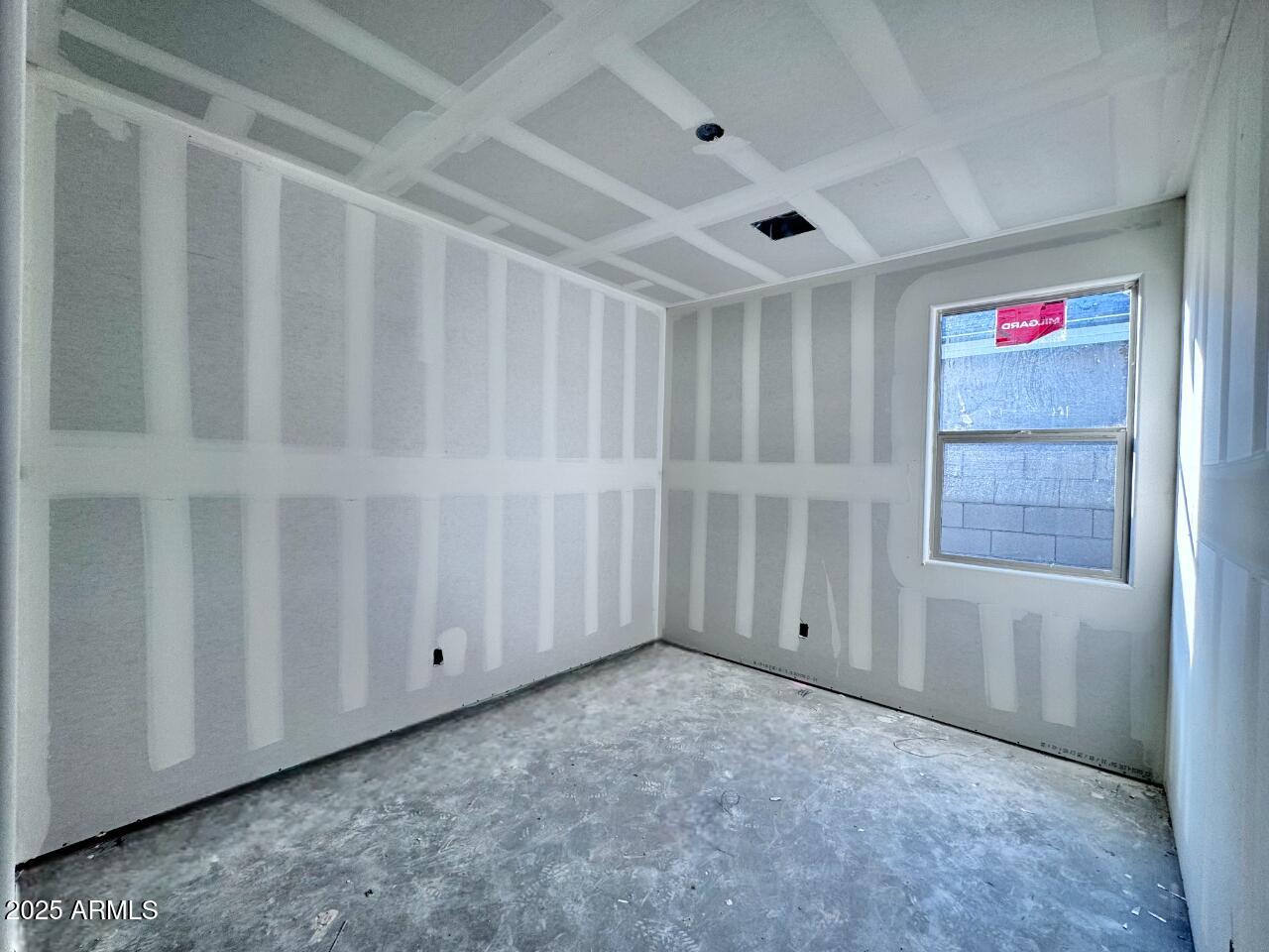 15719 W CAMDEN Avenue